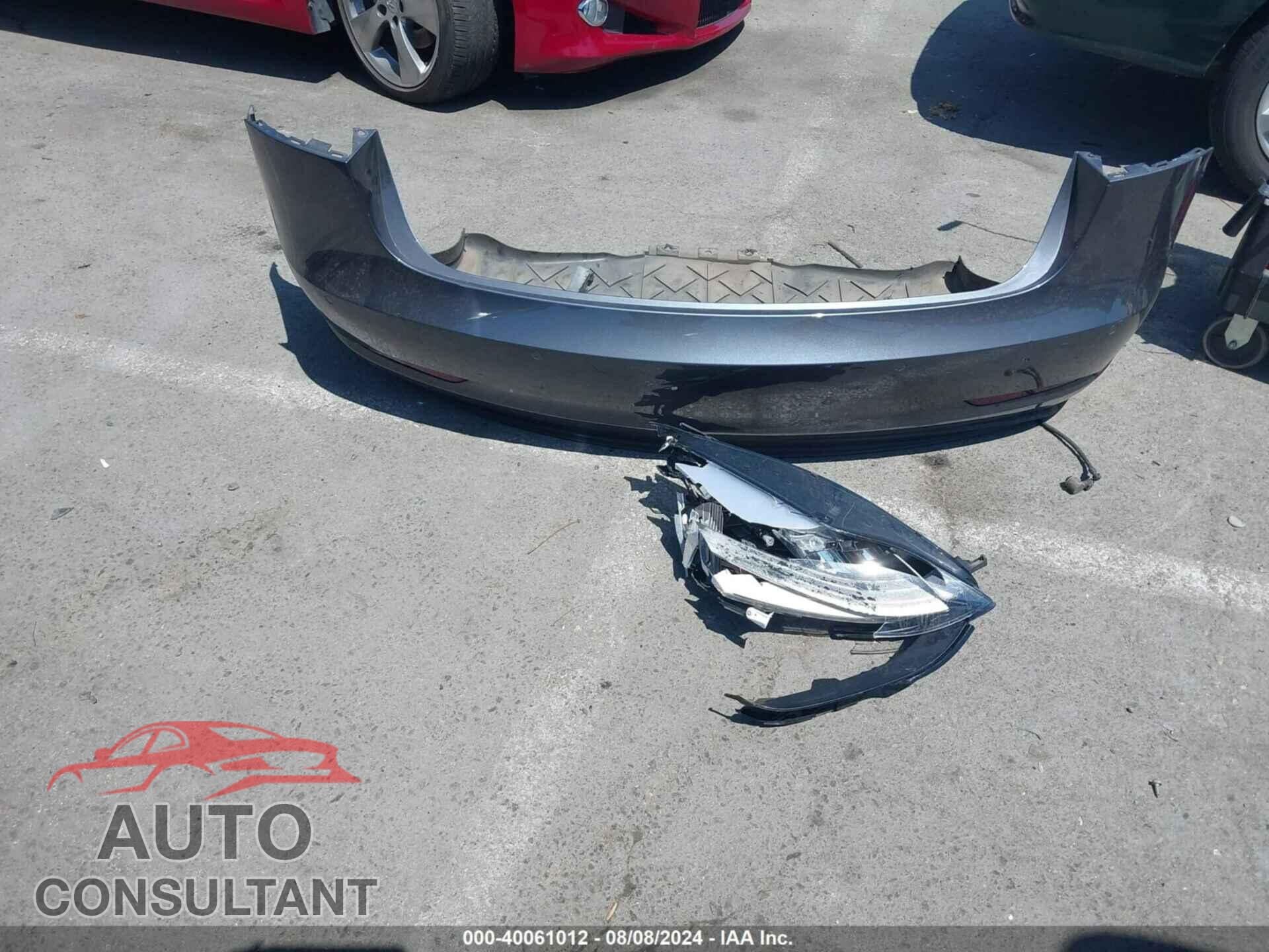 TESLA MODEL 3 2018 - 5YJ3E1EB2JF090821