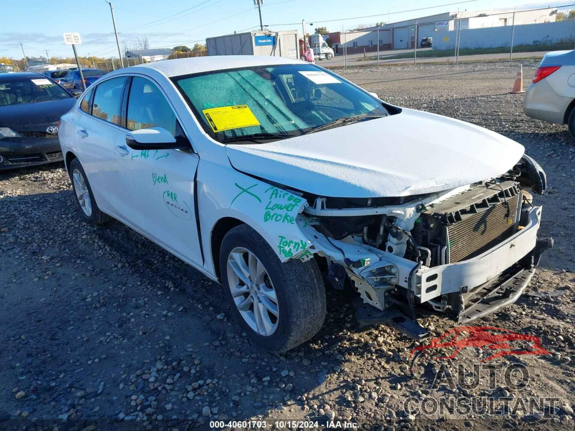 CHEVROLET MALIBU 2018 - 1G1ZD5ST6JF210674