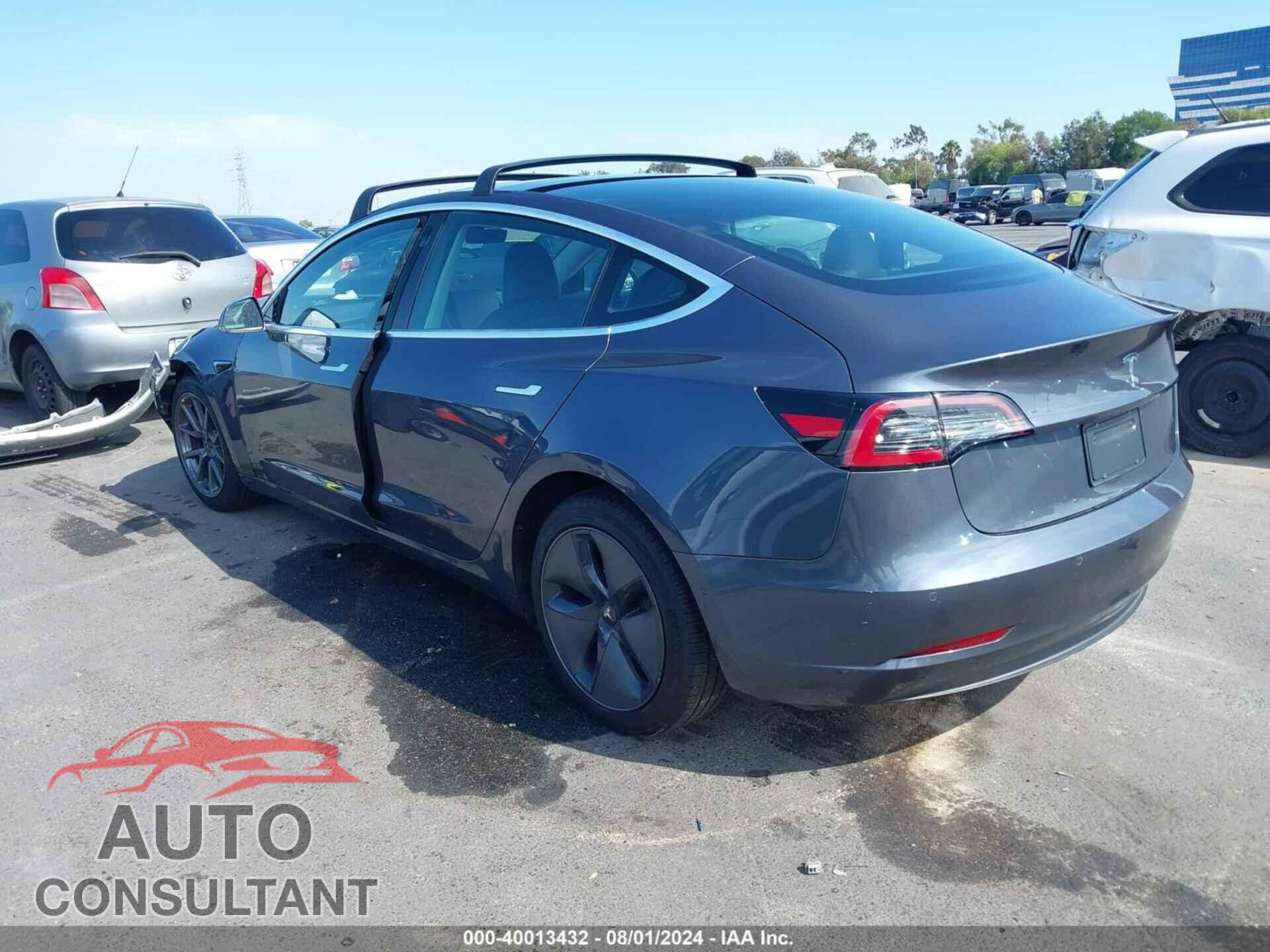 TESLA MODEL 3 2020 - 5YJ3E1EA5LF703167