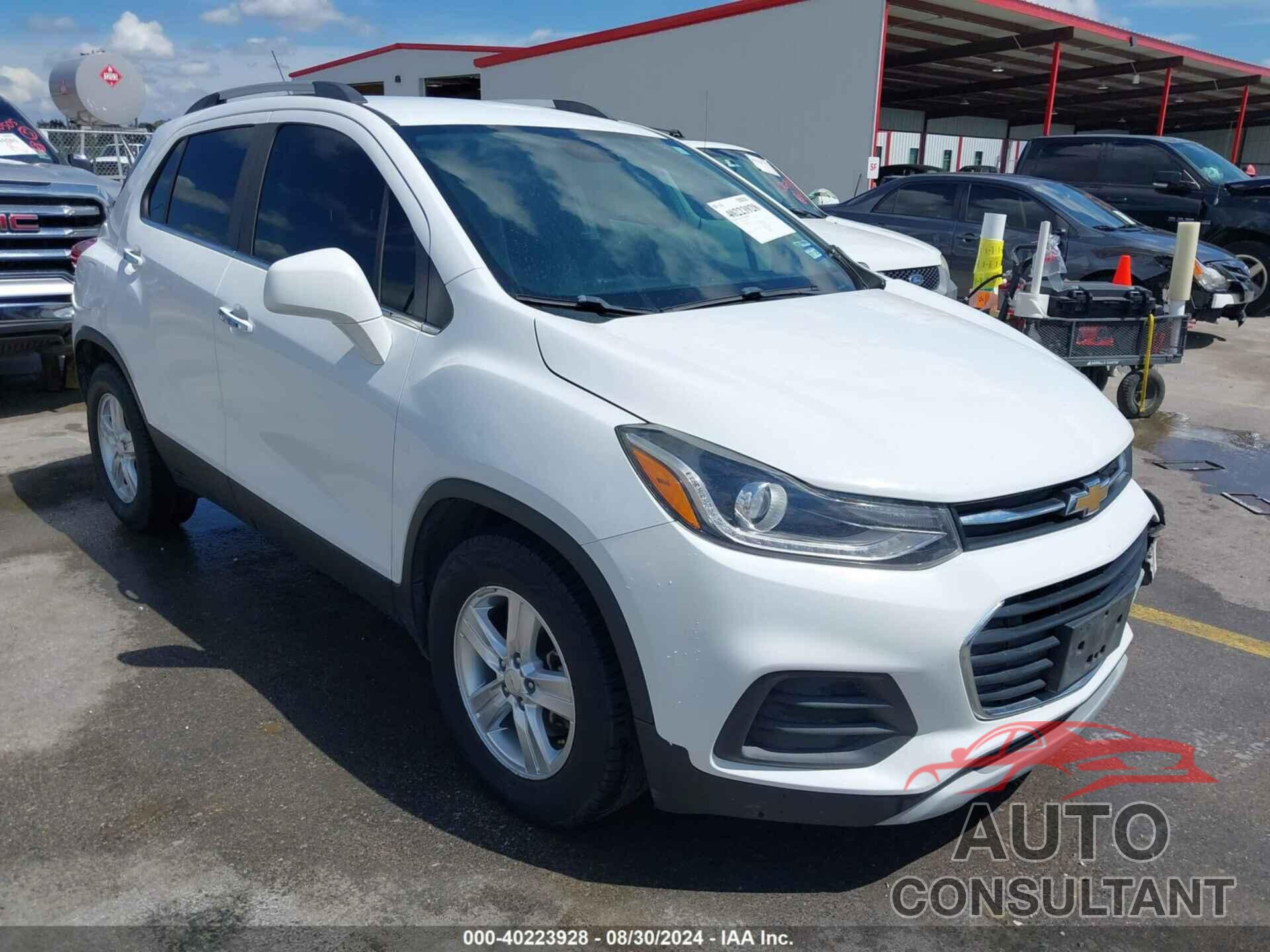 CHEVROLET TRAX 2018 - KL7CJLSB8JB676130