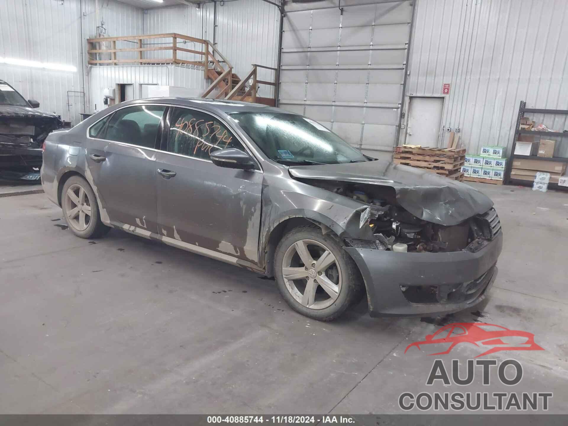 VOLKSWAGEN PASSAT 2012 - 1VWBH7A34CC092250