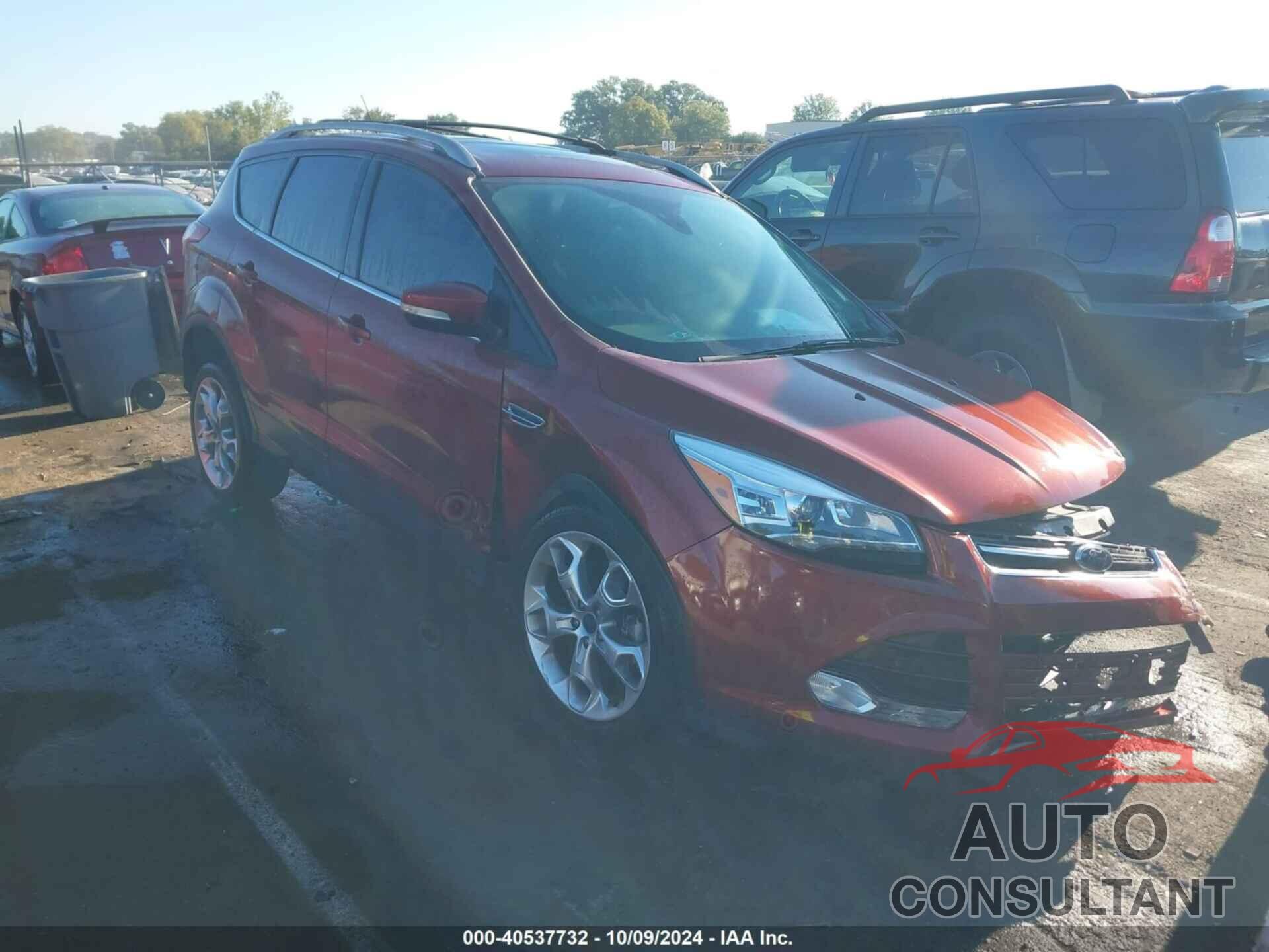 FORD ESCAPE 2016 - 1FMCU9J95GUA85371