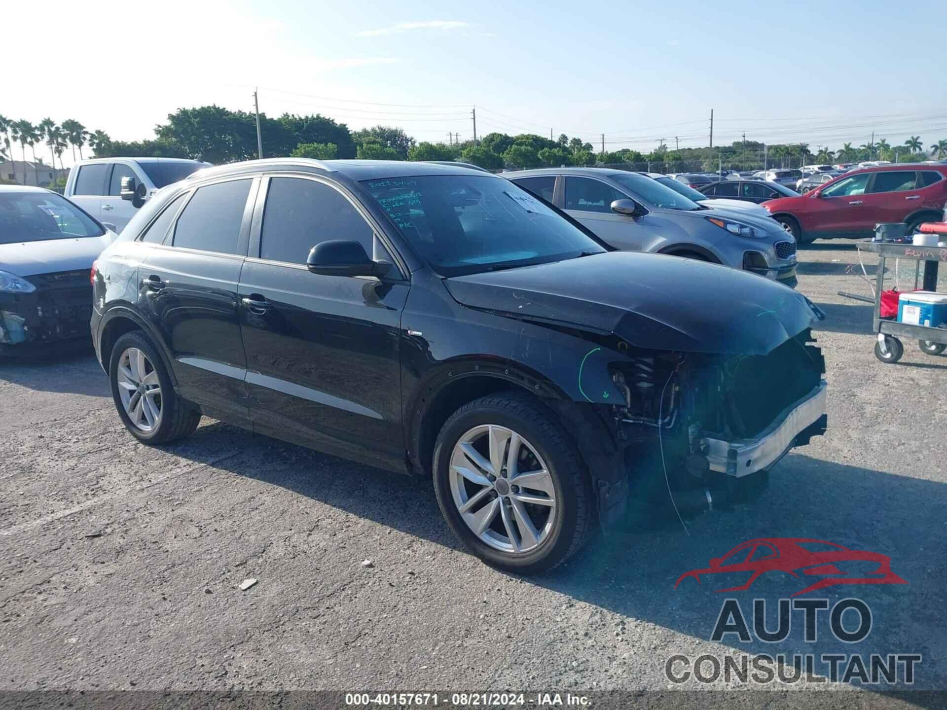 AUDI Q3 2018 - WA1BCCFS0JR029127