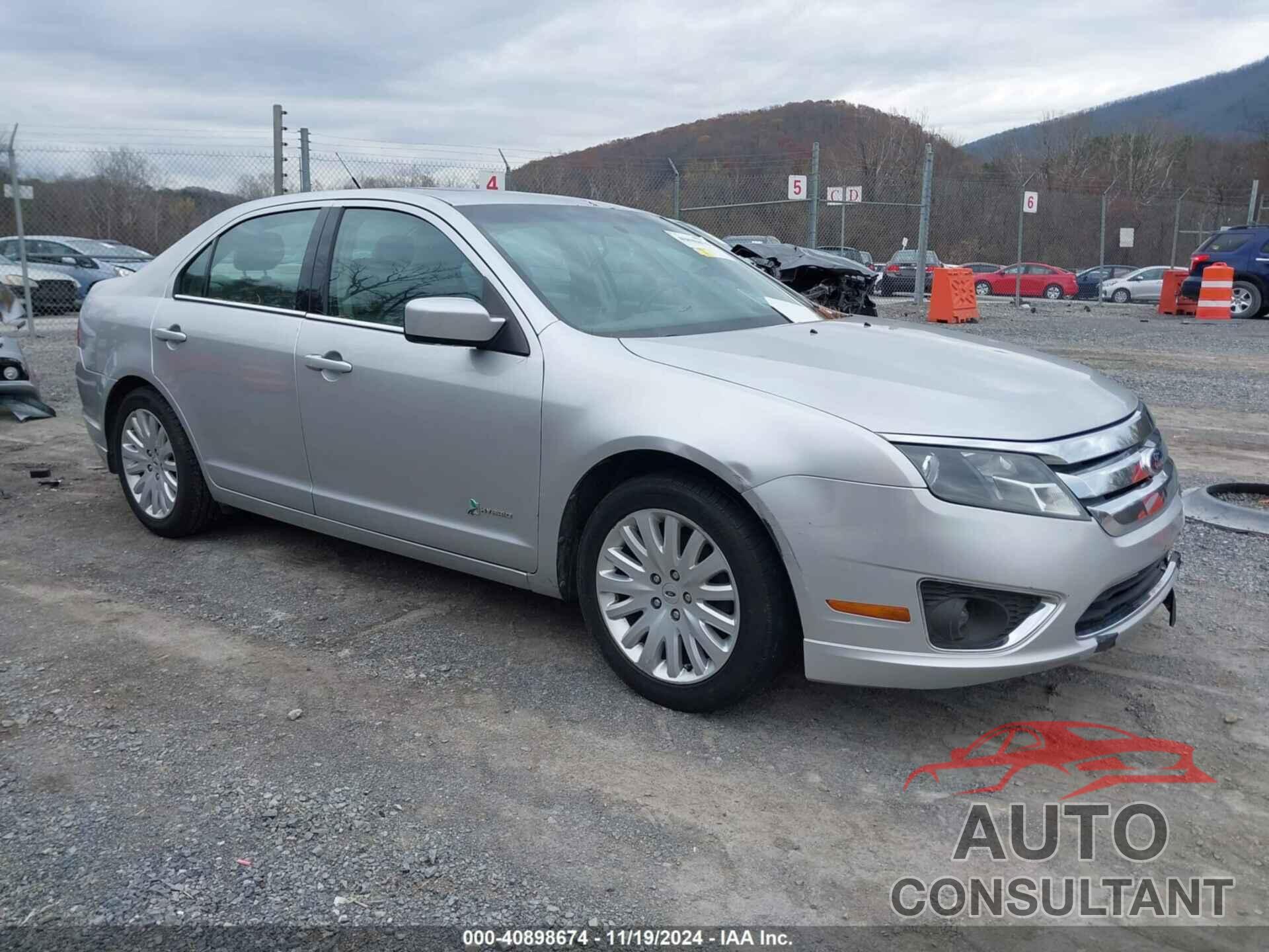 FORD FUSION HYBRID 2012 - 3FADP0L38CR210276