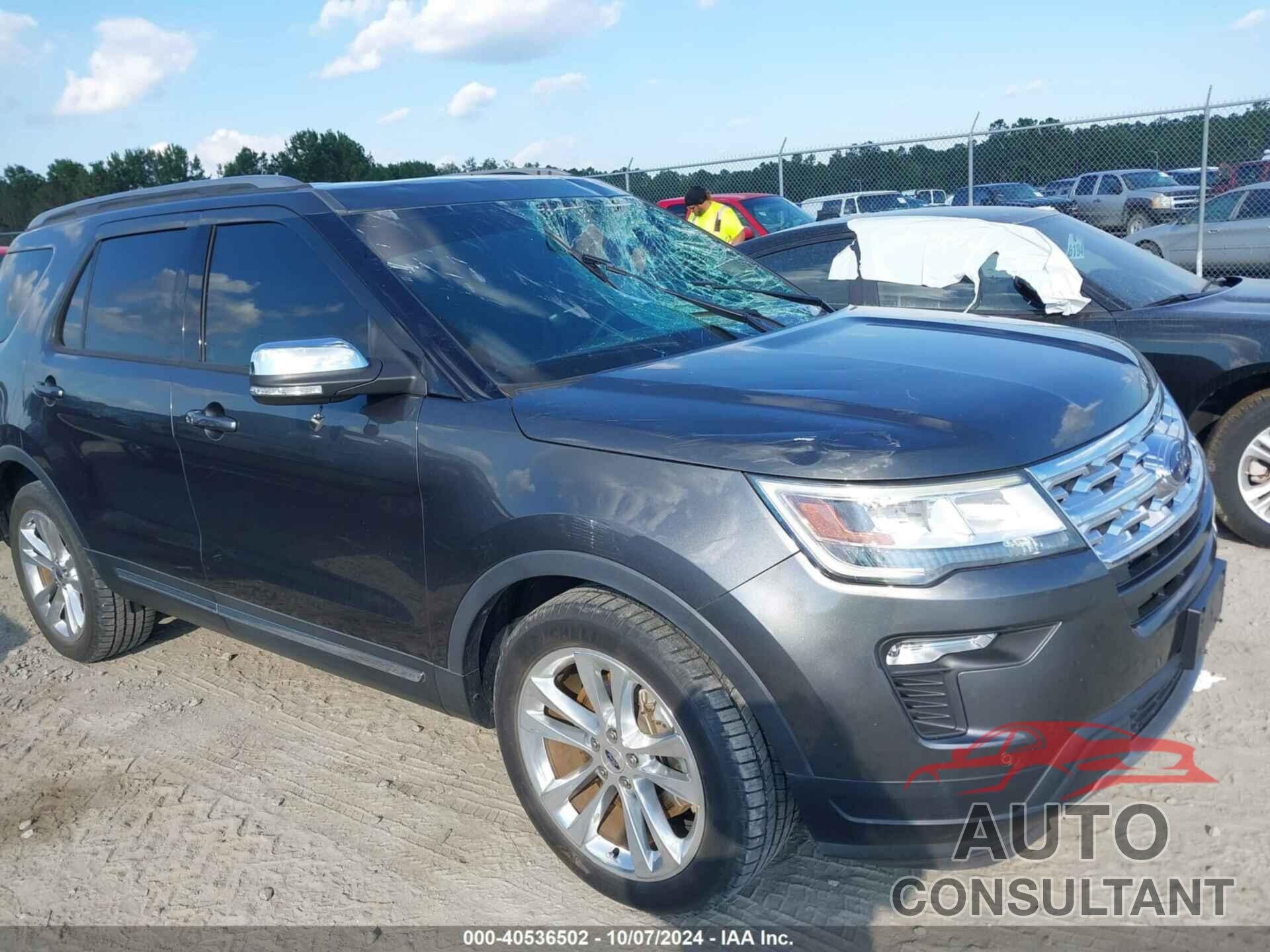 FORD EXPLORER 2018 - 1FM5K7D80JGC39402