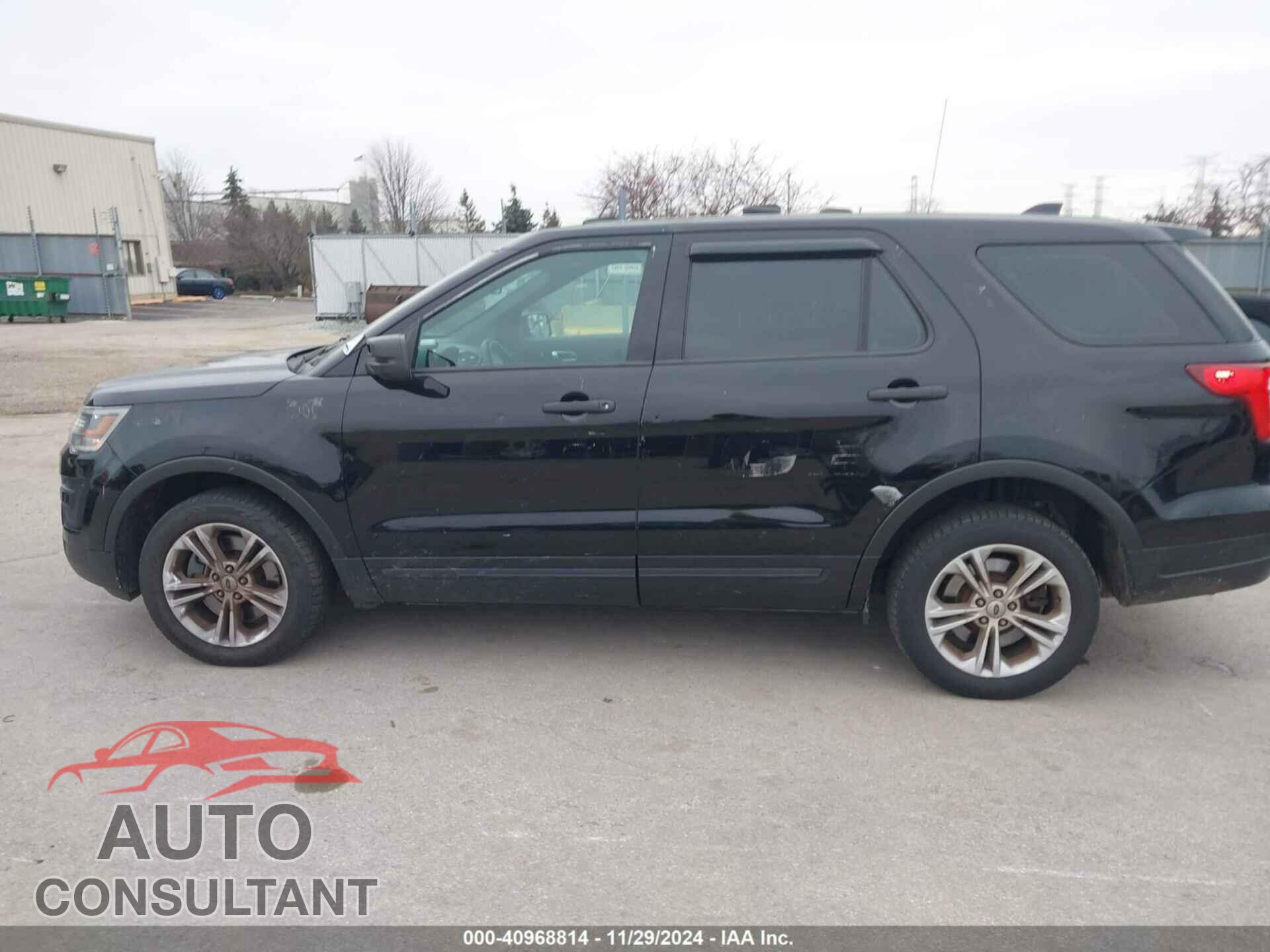 FORD POLICE INTERCEPTOR UTILITY 2018 - 1FM5K8AR9JGB12005