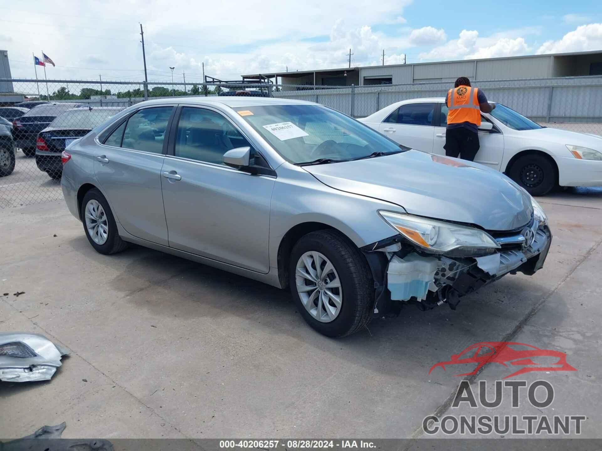 TOYOTA CAMRY 2017 - 4T1BF1FK0HU645057