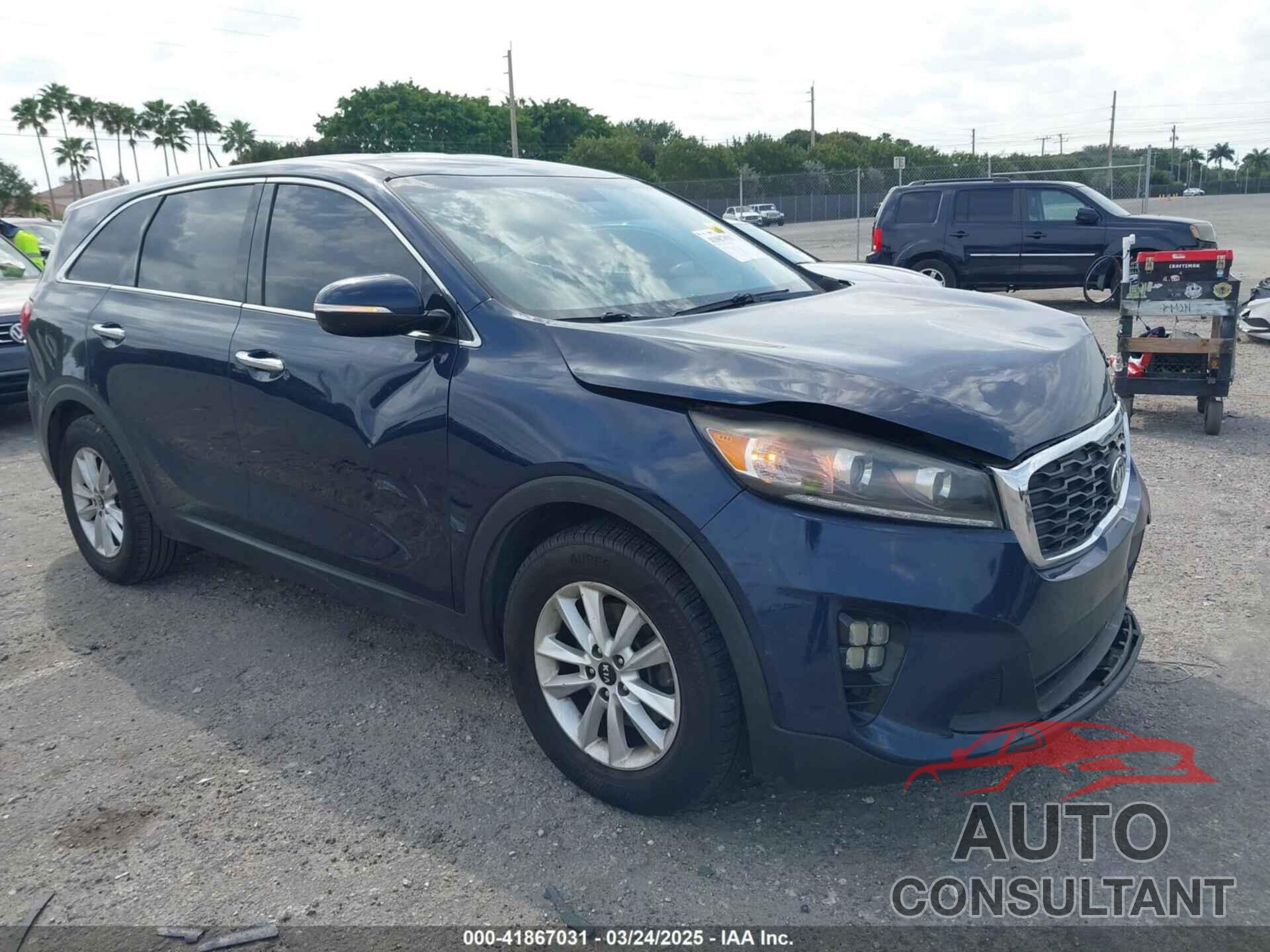 KIA SORENTO 2019 - 5XYPG4A57KG490476