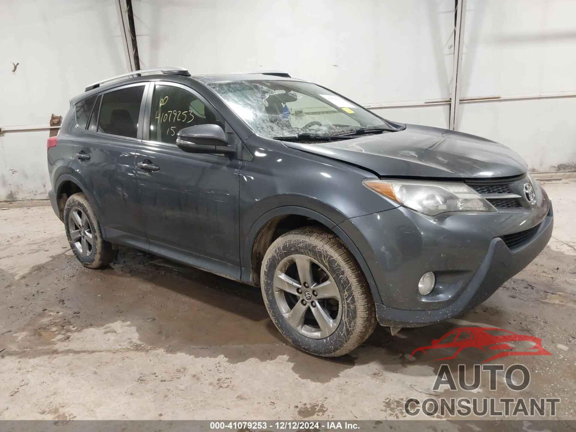 TOYOTA RAV4 2015 - JTMRFREV6FD153661