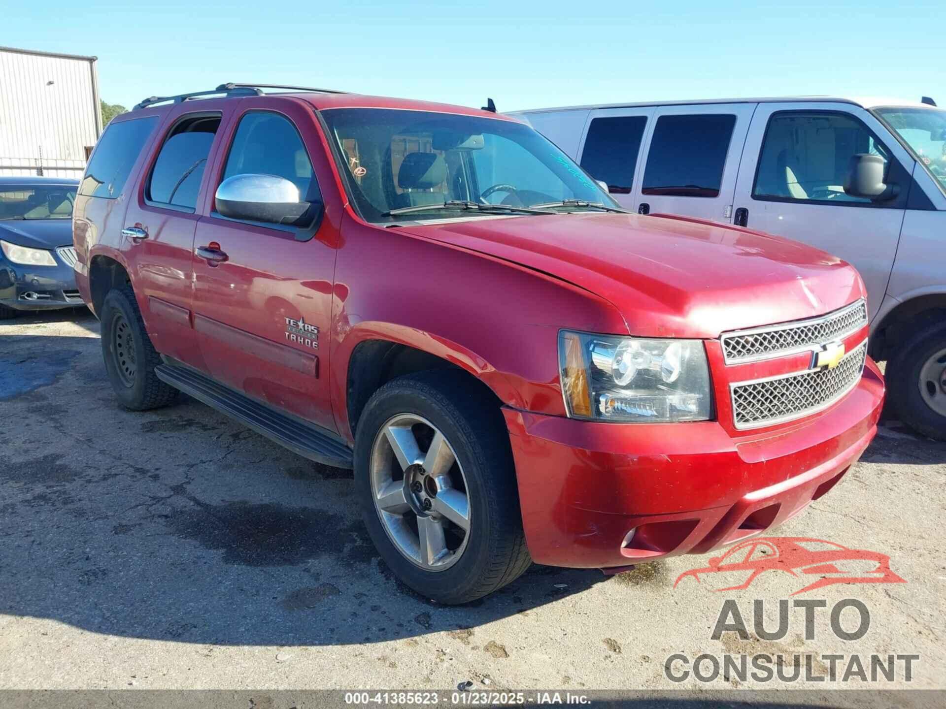 CHEVROLET TAHOE 2013 - 1GNSCAE08DR232045