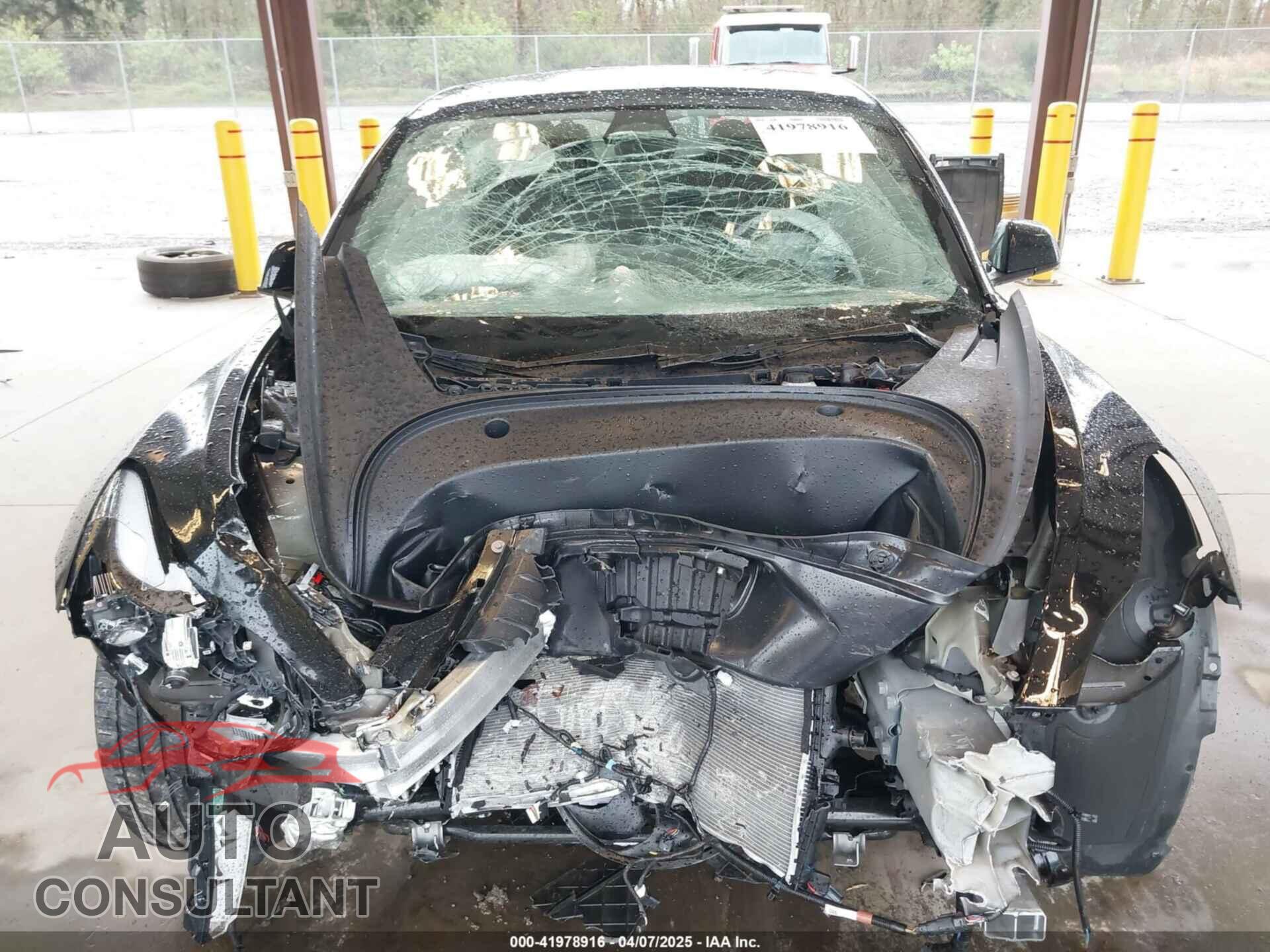 TESLA MODEL 3 2023 - 5YJ3E1EA8PF683972