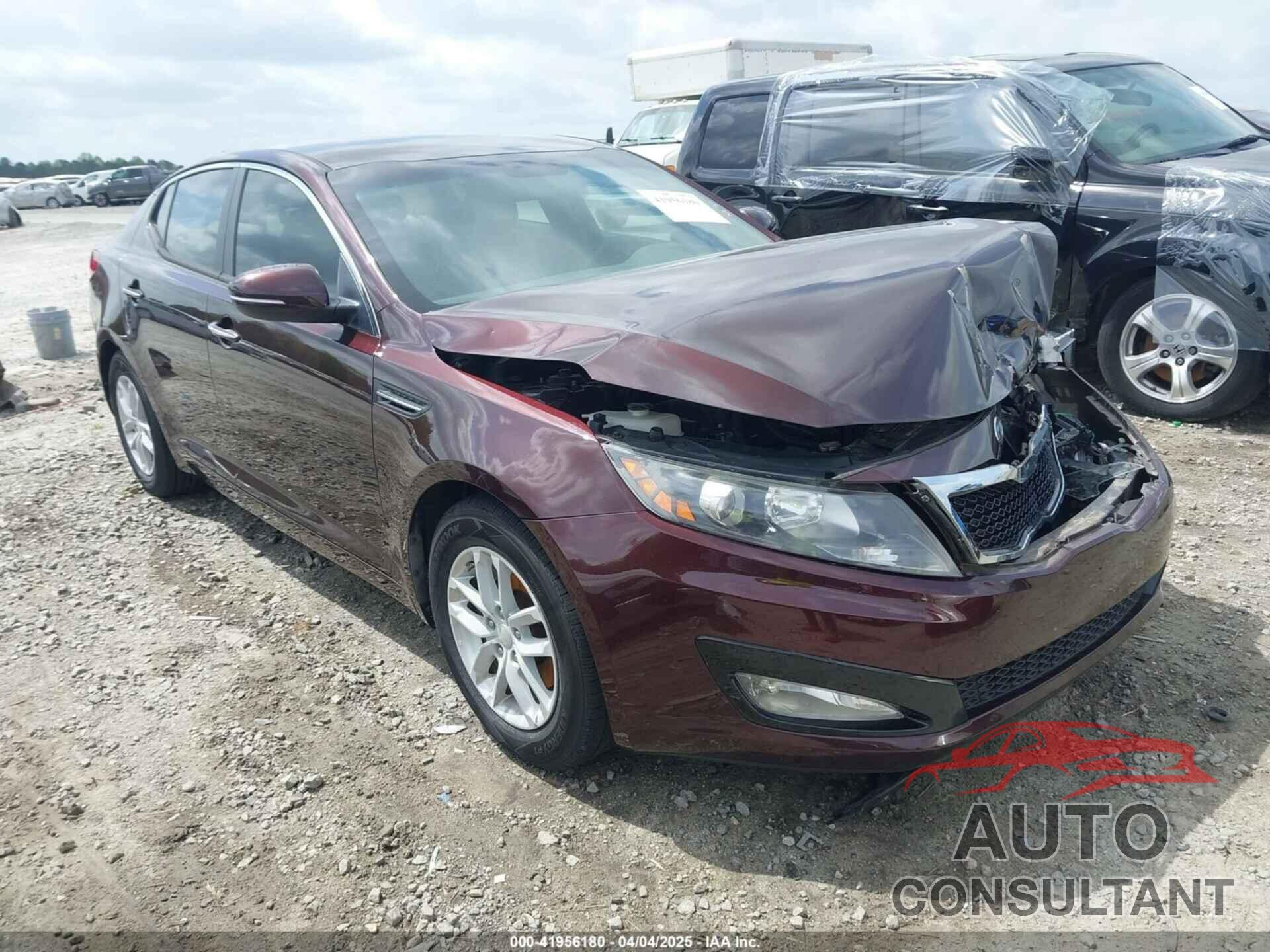 KIA OPTIMA 2012 - 5XXGM4A71CG005605