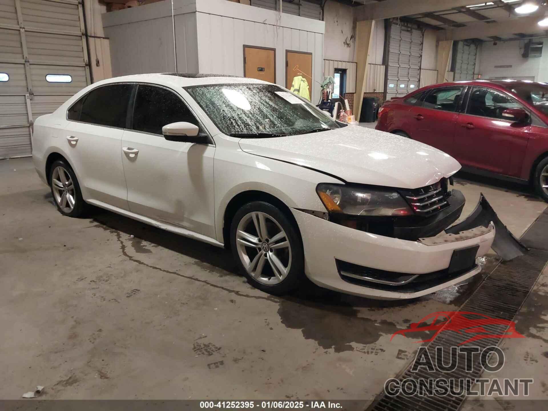 VOLKSWAGEN PASSAT 2014 - 1VWBT7A31EC039670