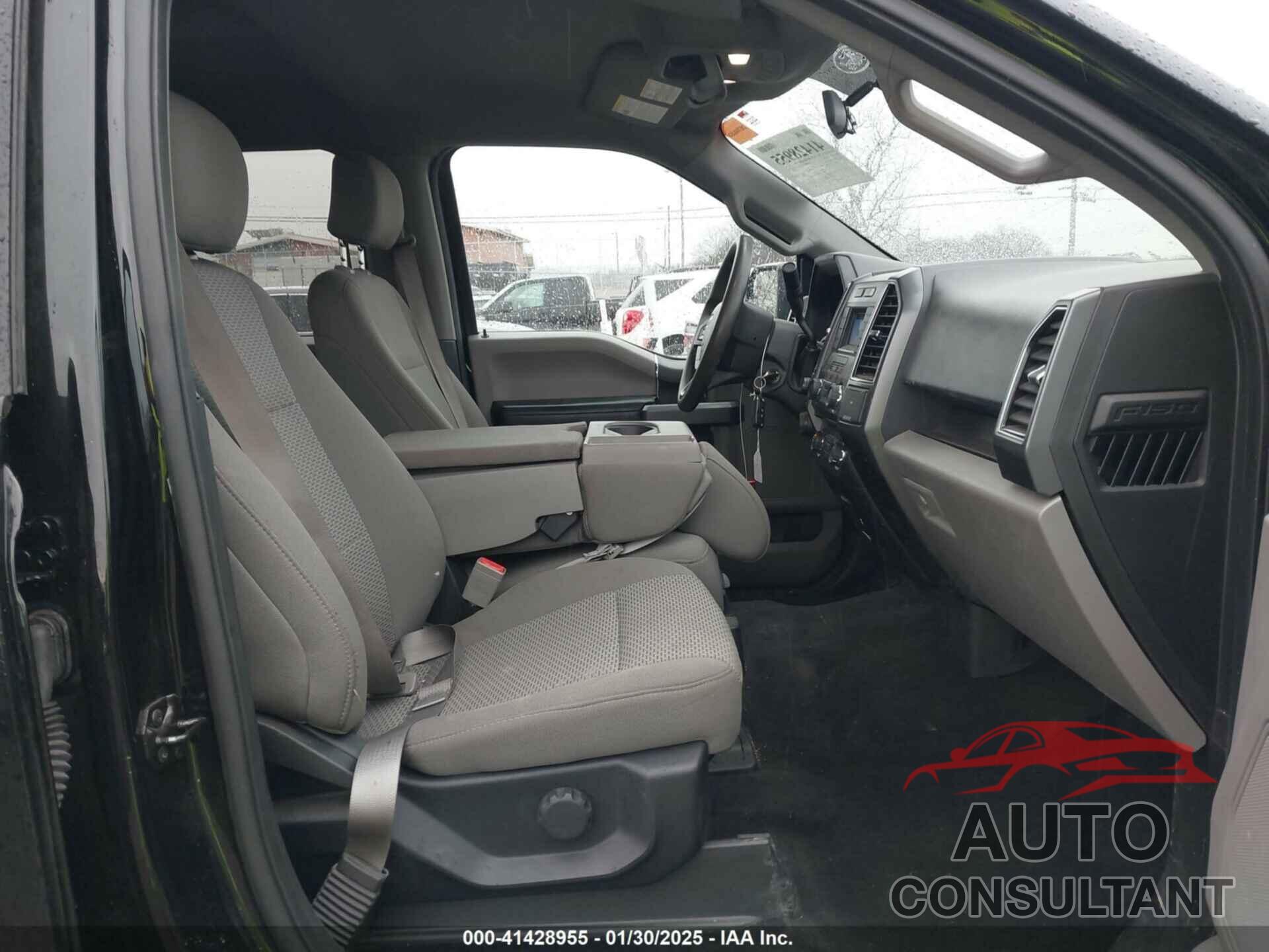 FORD F-150 2018 - 1FTEW1E55JFB63675