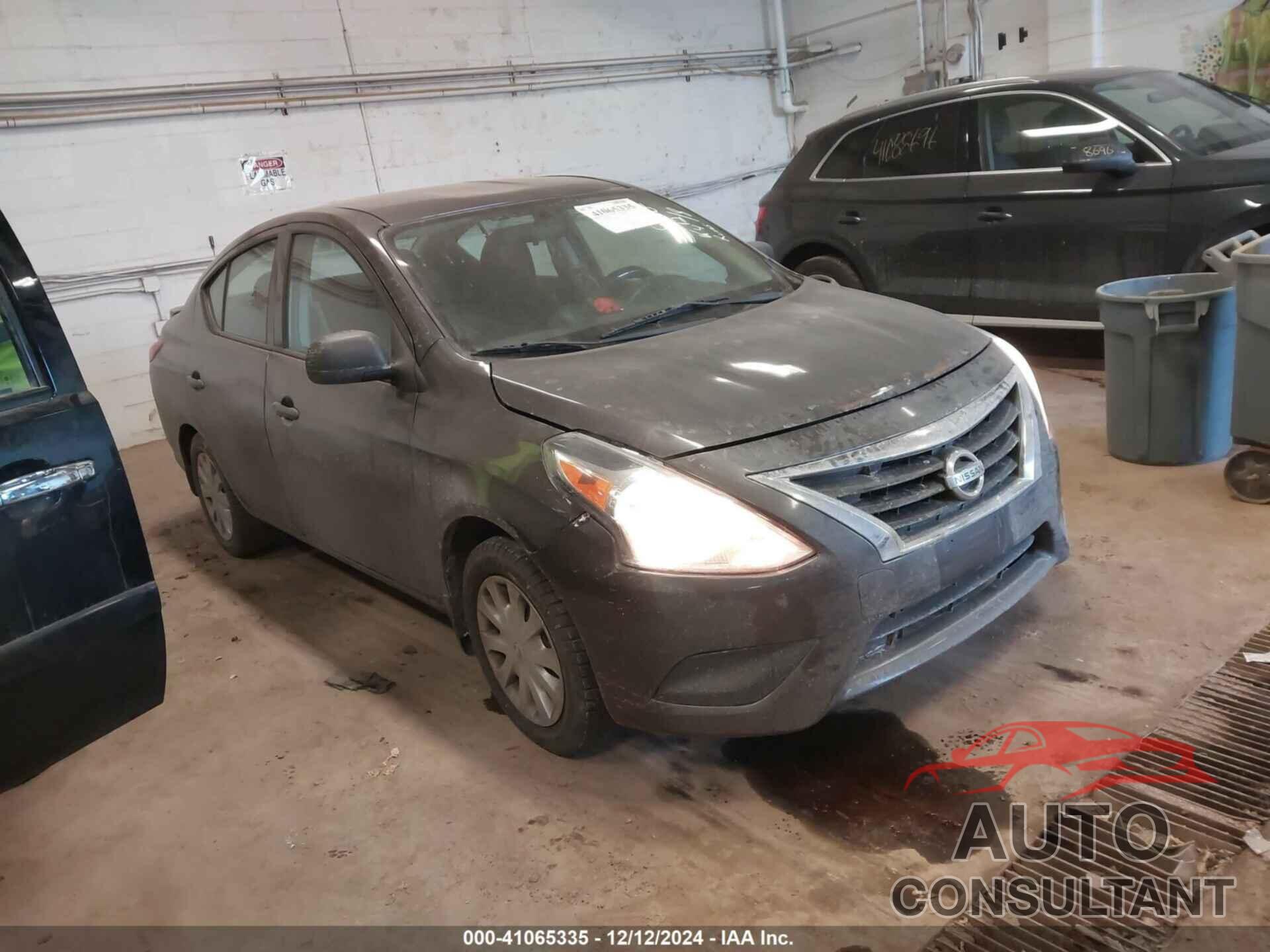 NISSAN VERSA 2015 - 3N1CN7AP9FL818618