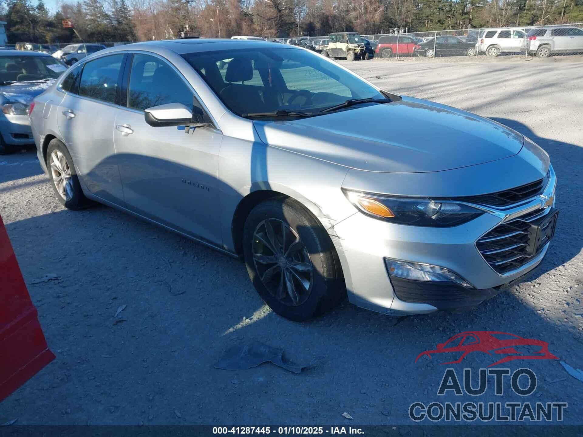 CHEVROLET MALIBU 2019 - 1G1ZD5STXKF107386