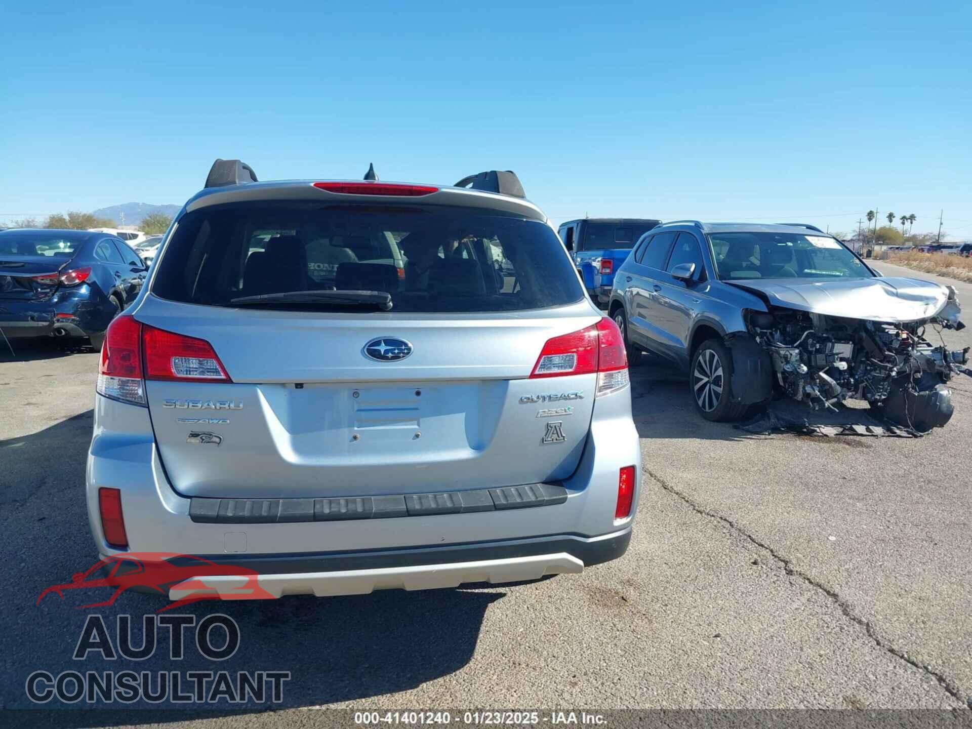 SUBARU OUTBACK 2013 - 4S4BRBLC6D3224549
