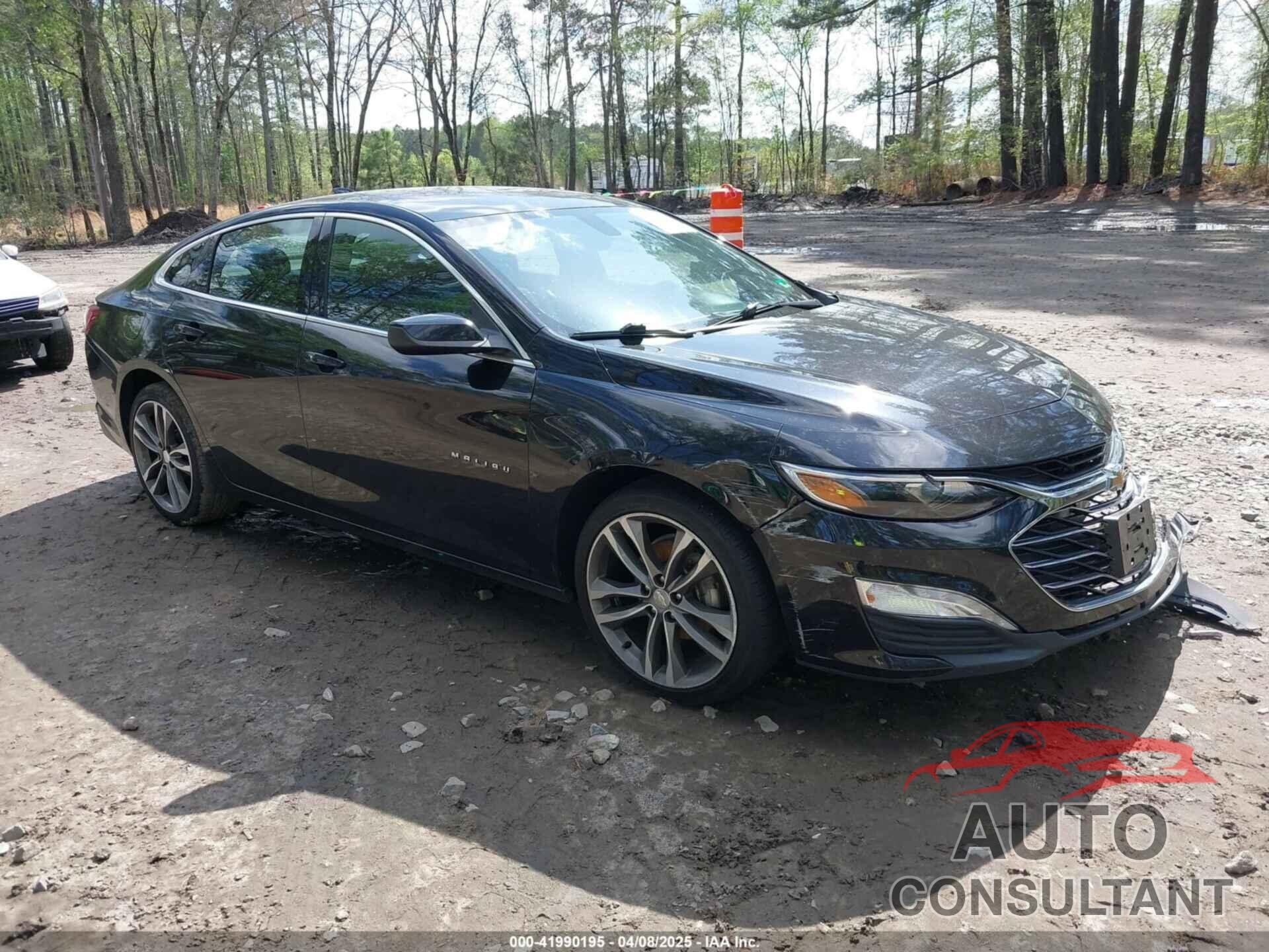 CHEVROLET MALIBU 2021 - 1G1ZD5ST1MF008541