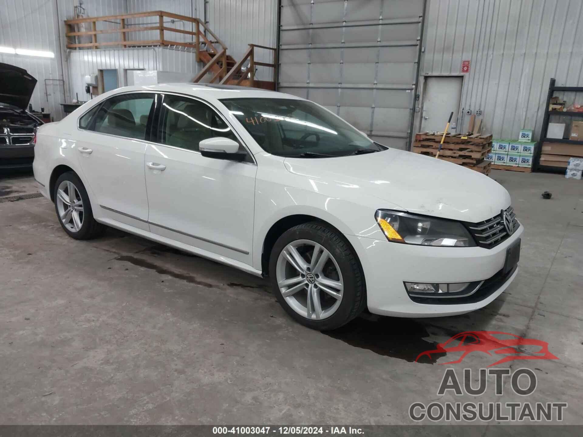 VOLKSWAGEN PASSAT 2014 - 1VWCN7A36EC073554