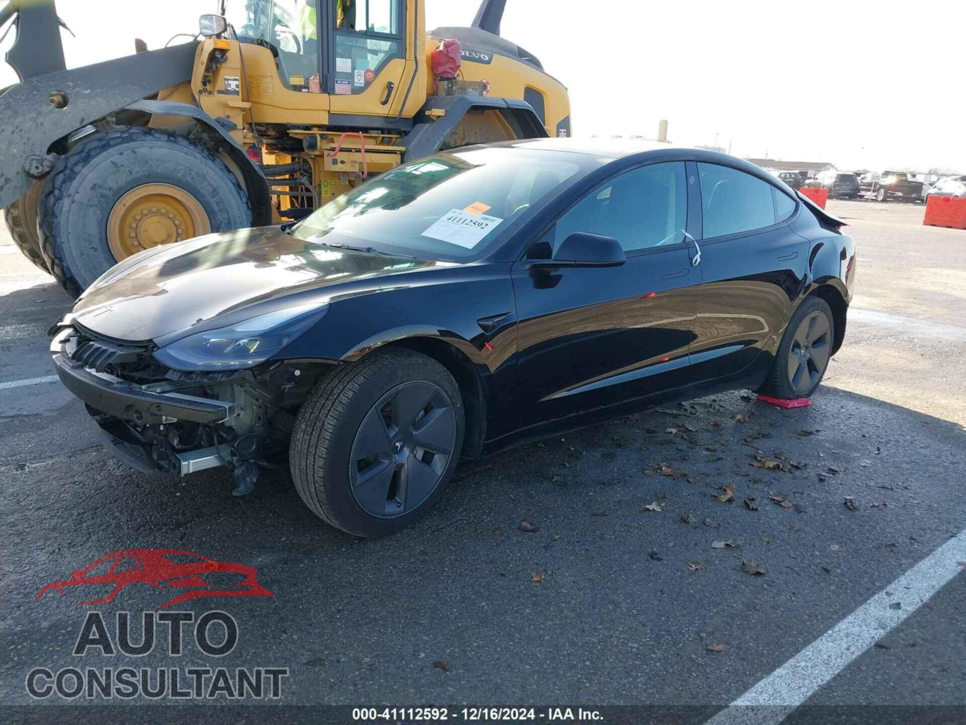 TESLA MODEL 3 2023 - 5YJ3E1EA8PF698276