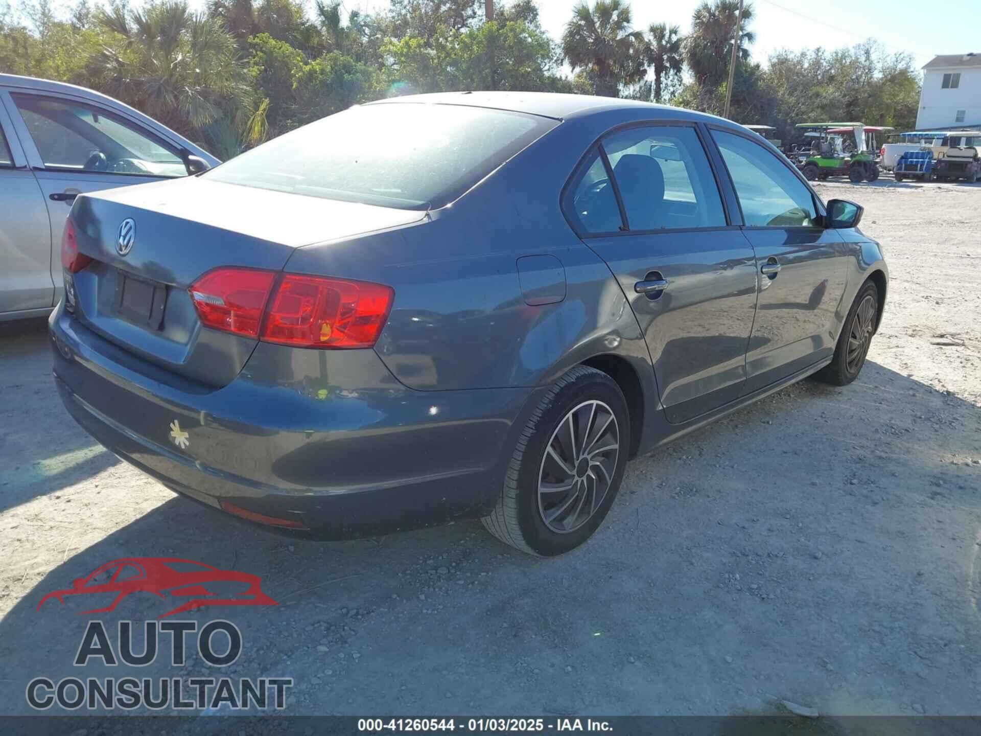 VOLKSWAGEN JETTA 2012 - 3VW2K7AJ1CM334703