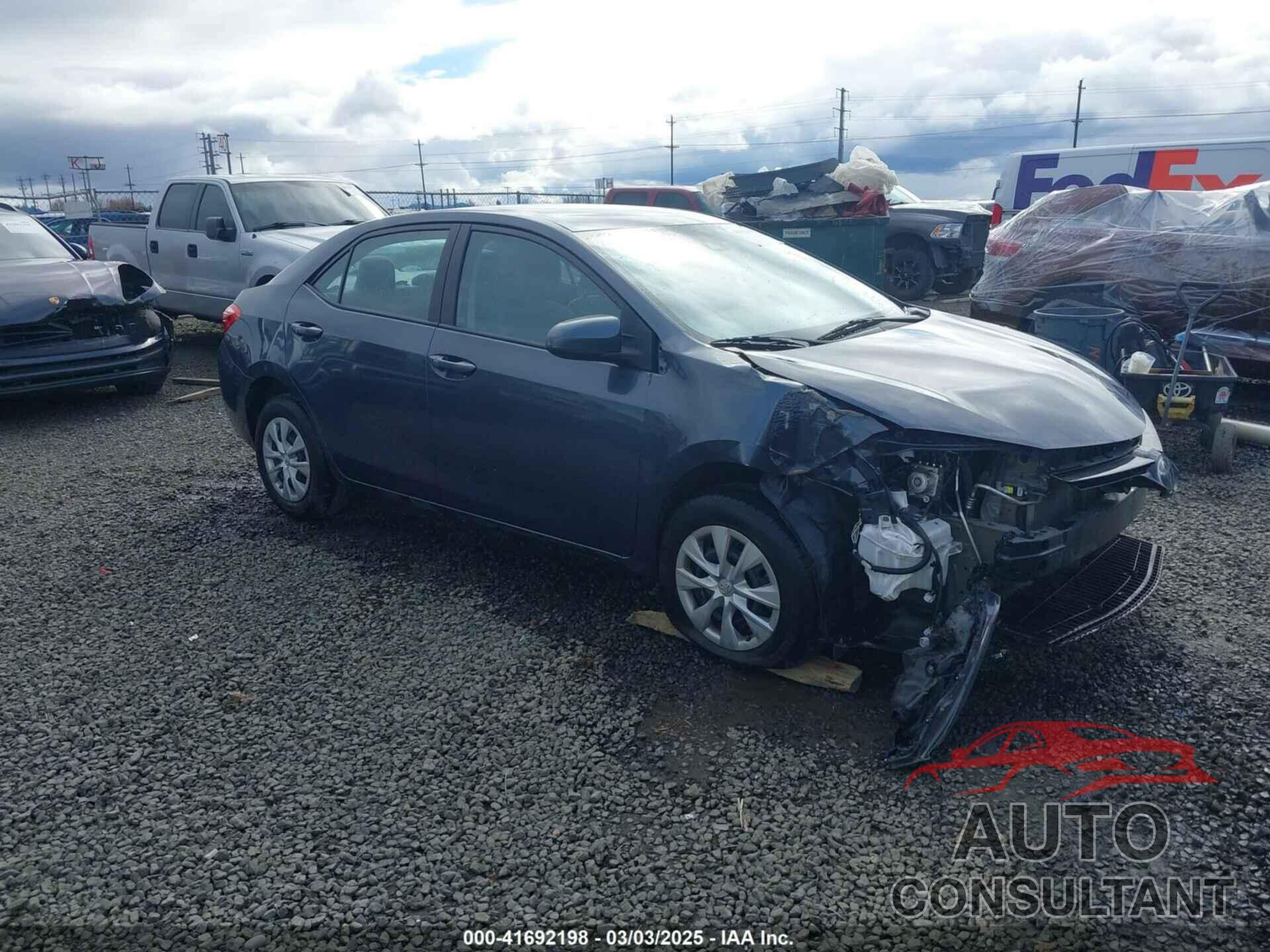 TOYOTA COROLLA 2018 - 5YFBURHE5JP746680