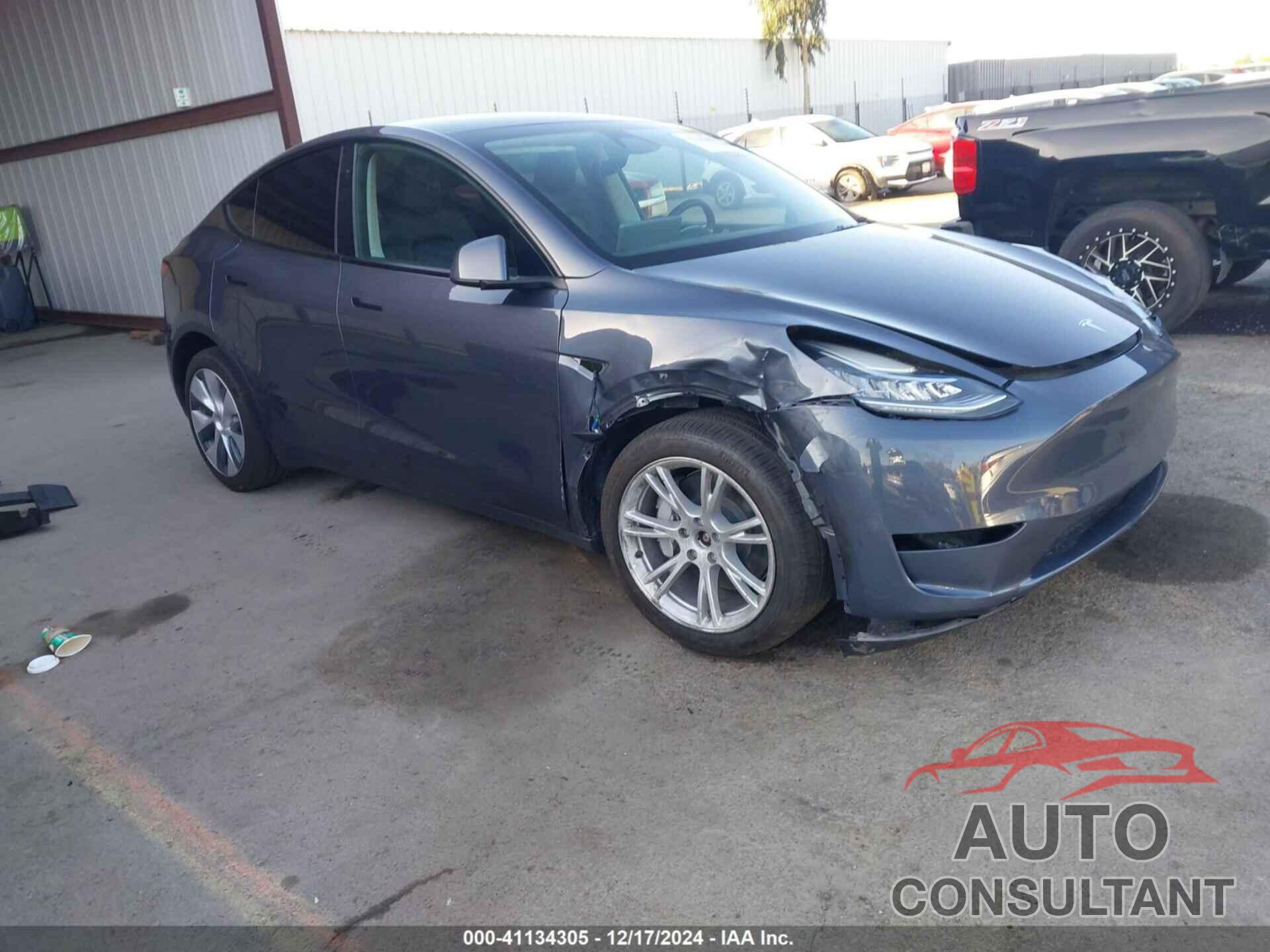 TESLA MODEL Y 2023 - 7SAYGDEEXPA146928