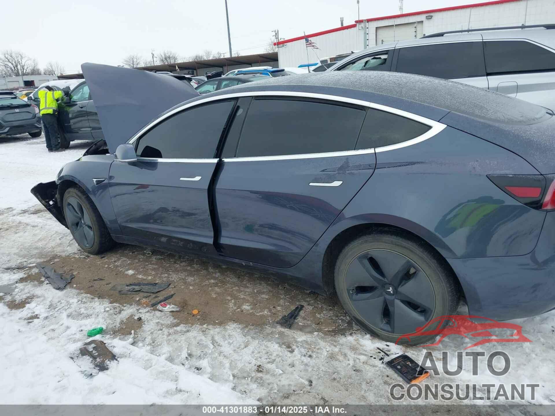 TESLA MODEL 3 2020 - 5YJ3E1EA9LF657858