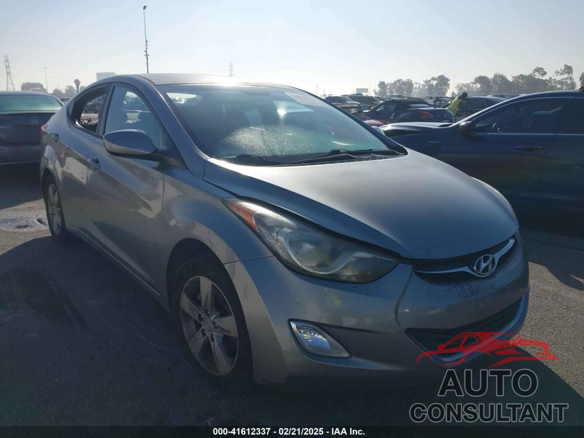 HYUNDAI ELANTRA 2012 - KMHDH4AE9CU320941