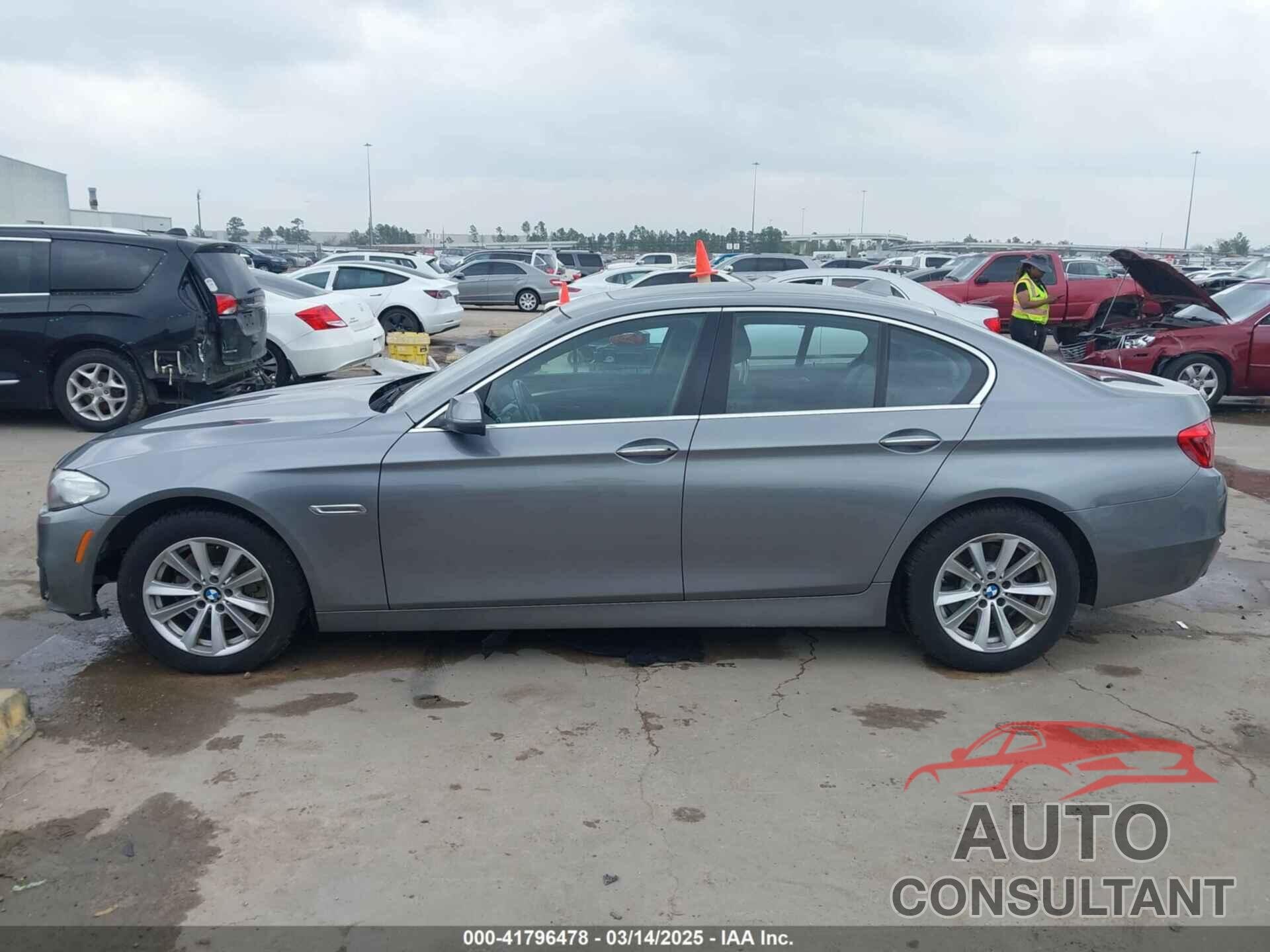 BMW 528I 2016 - WBA5A5C59GG352743