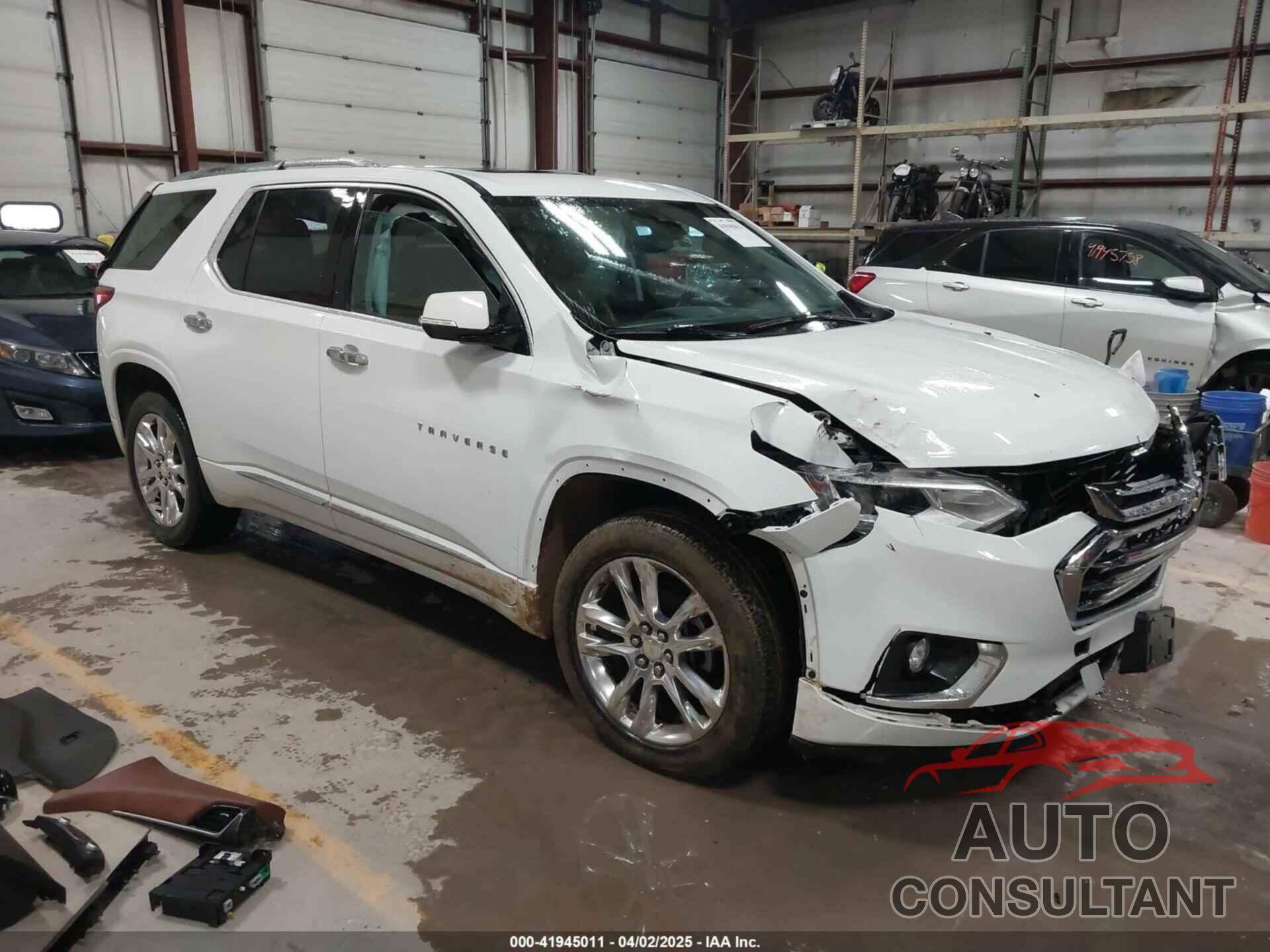 CHEVROLET TRAVERSE 2018 - 1GNEVKKW5JJ122022