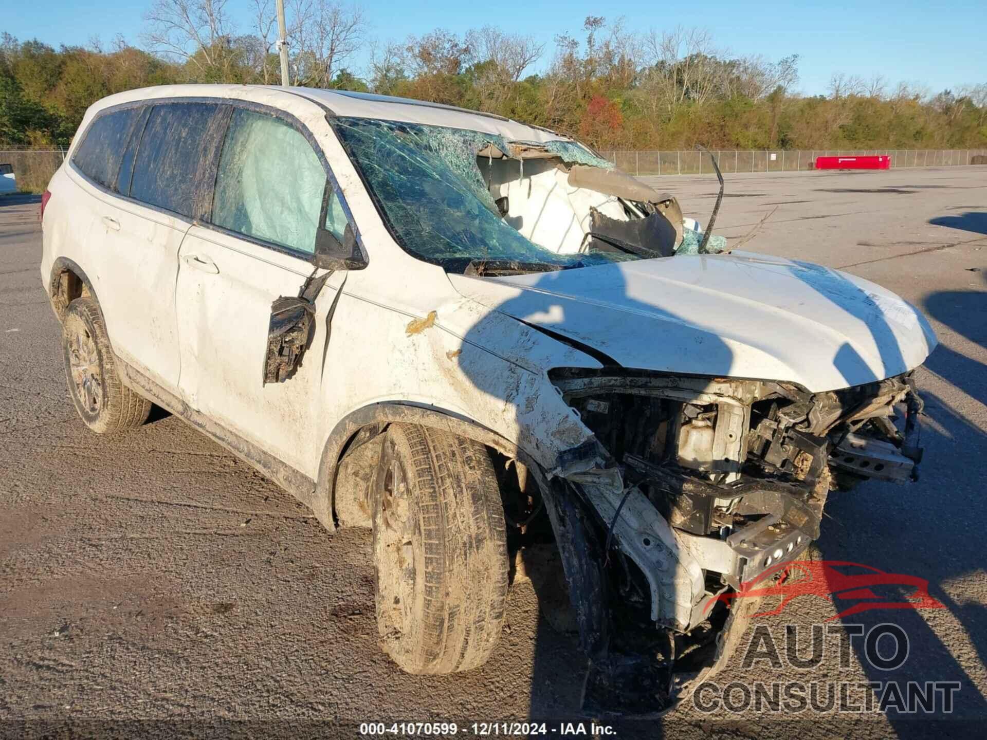 HONDA PILOT 2016 - 5FNYF6H56GB108526