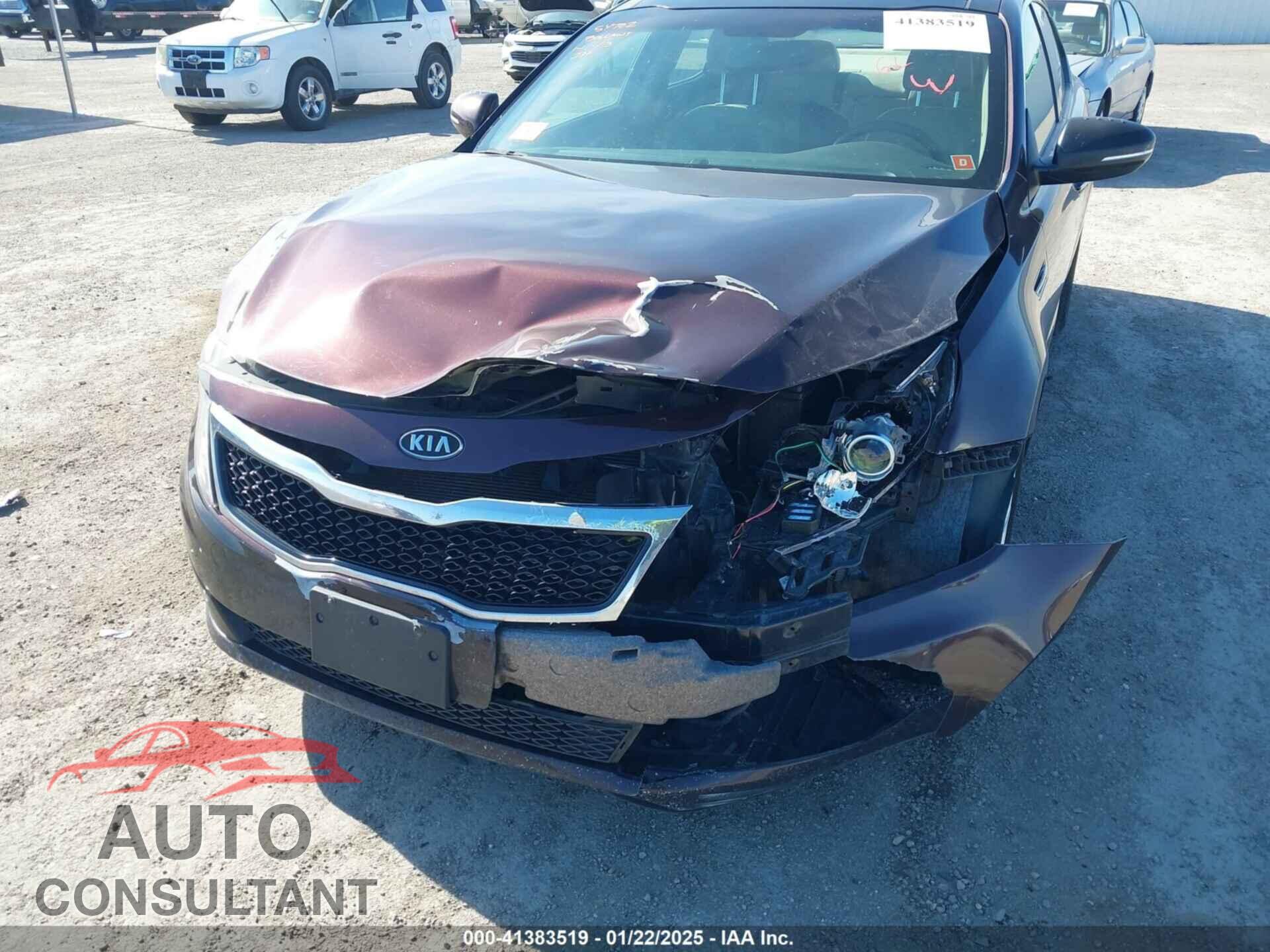 KIA OPTIMA 2011 - KNAGN4A76B5116728