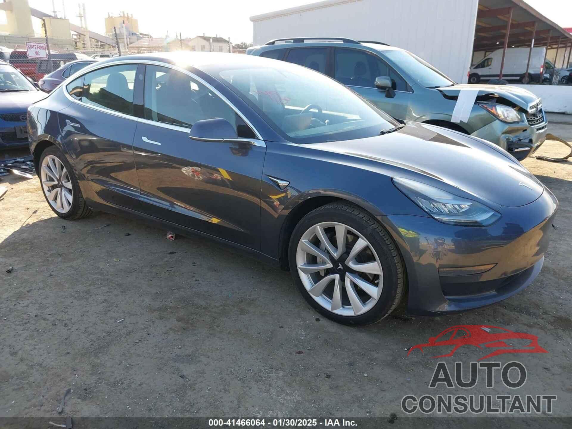TESLA MODEL 3 2019 - 5YJ3E1EA8KF447296