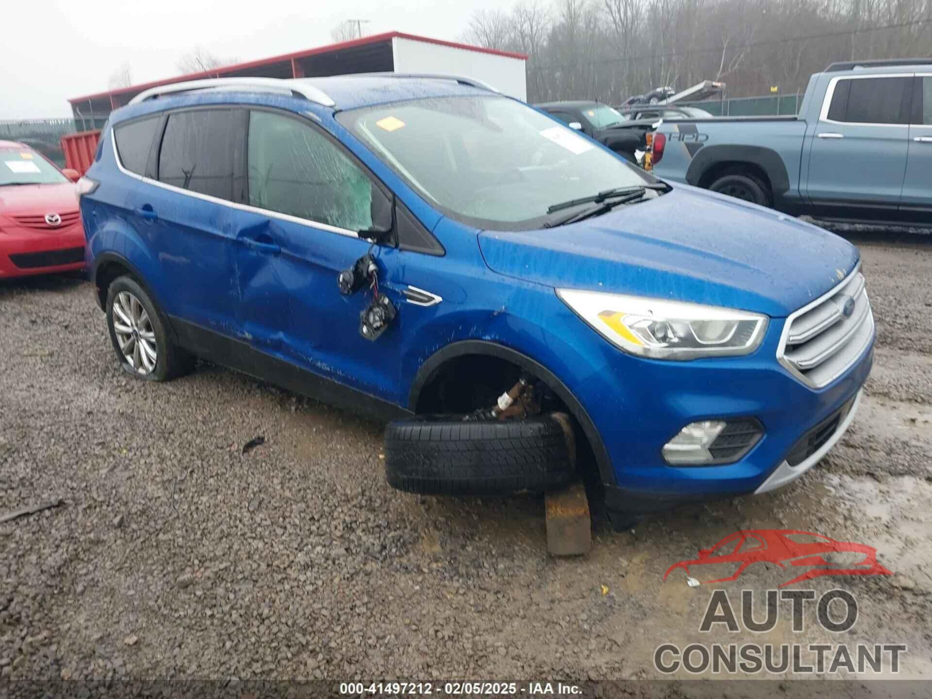 FORD ESCAPE 2017 - 1FMCU9JD8HUB14044
