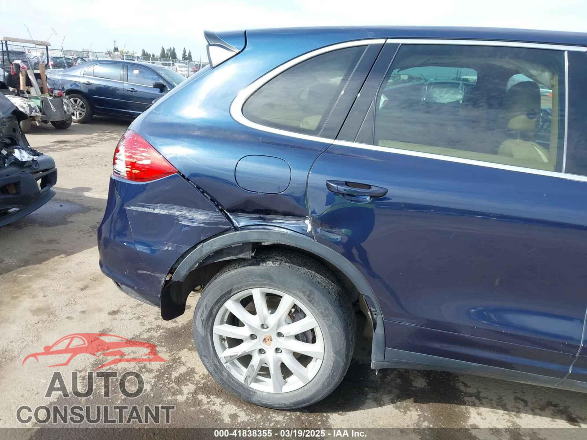 PORSCHE CAYENNE 2013 - WP1AA2A21DLA07832