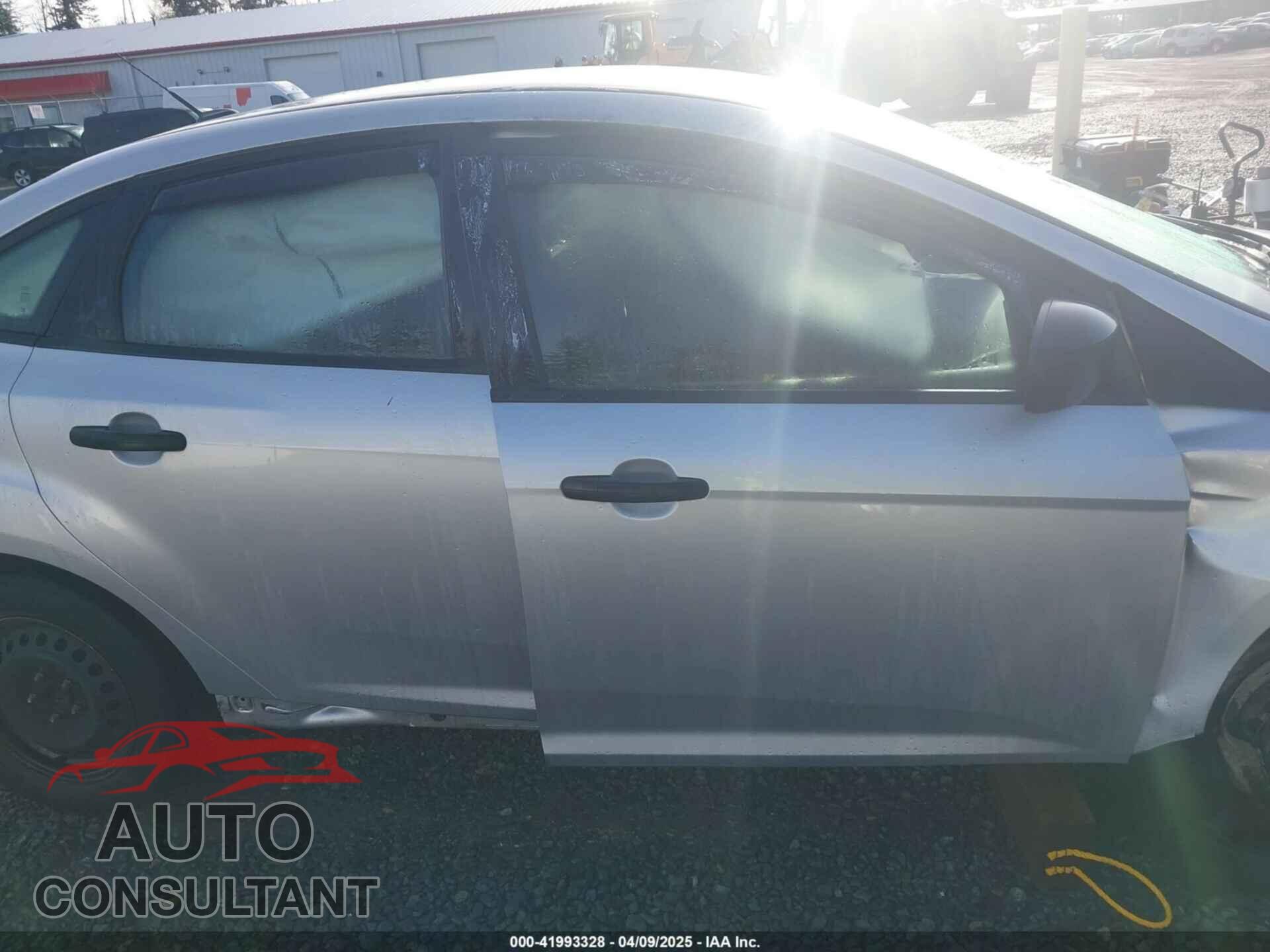 FORD FOCUS 2017 - 1FADP3E2XHL231075
