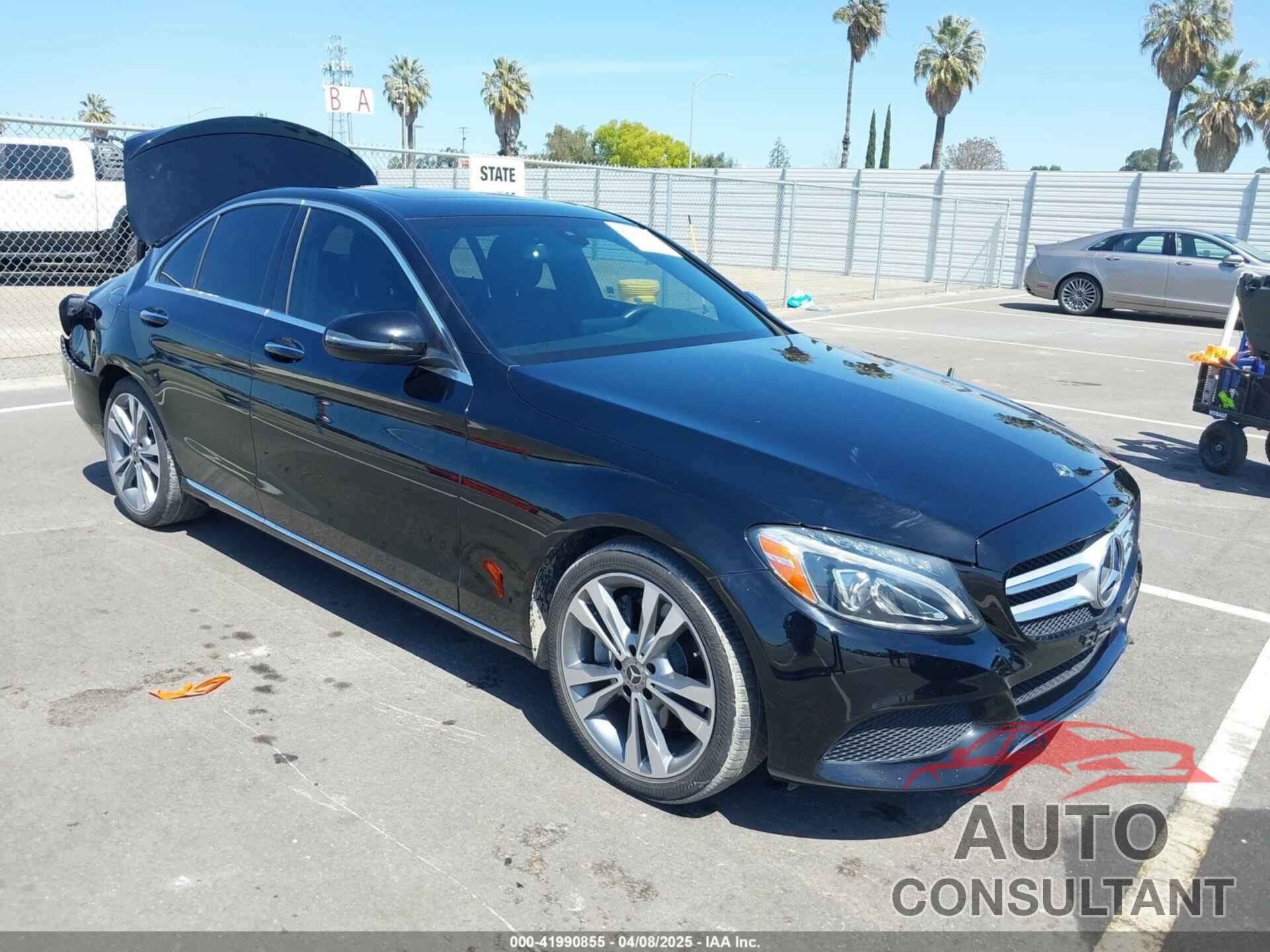 MERCEDES-BENZ C 300 2018 - 55SWF4JB9JU250869