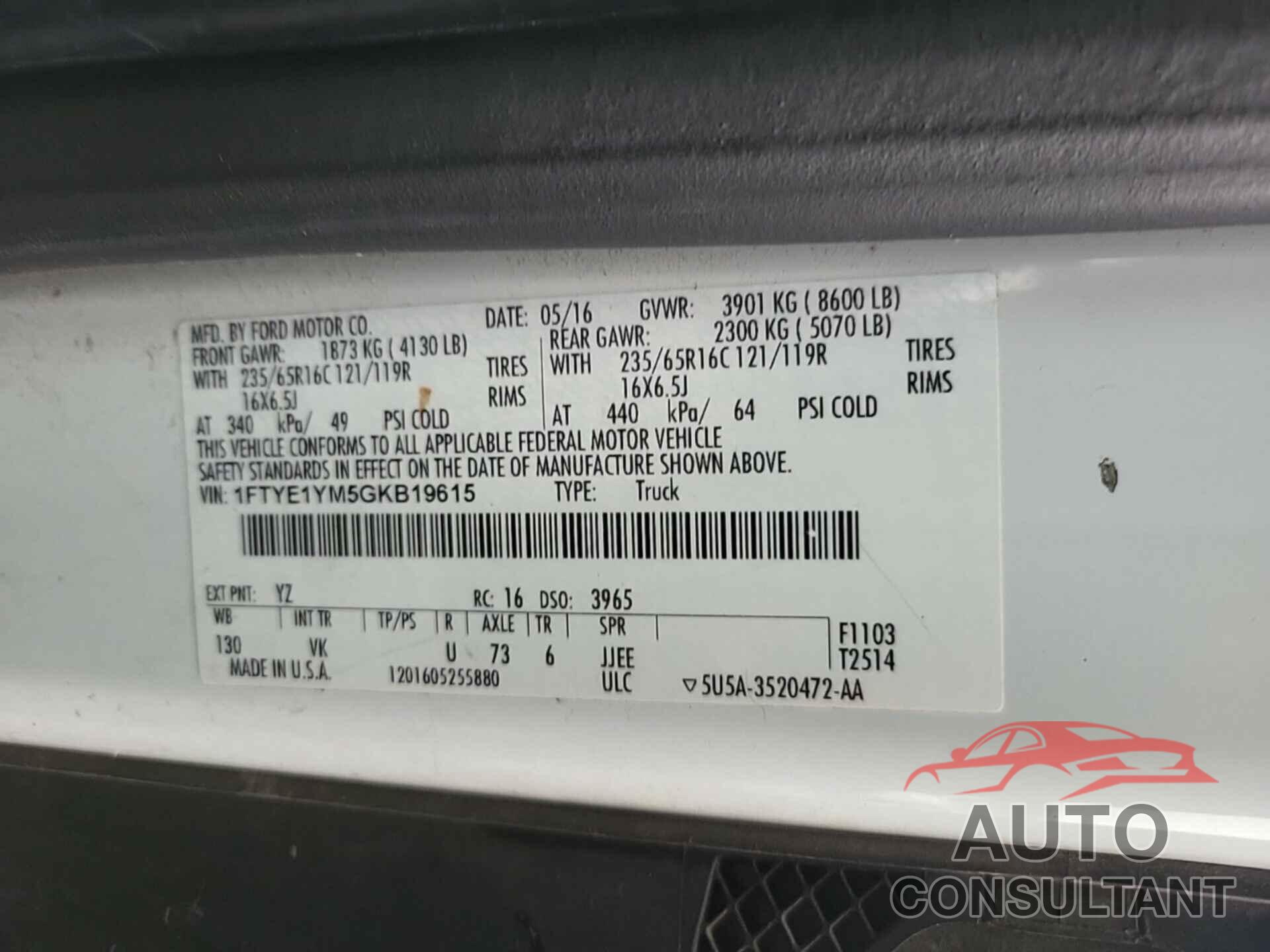 FORD TRANSIT-150 2016 - 1FTYE1YM5GKB19615