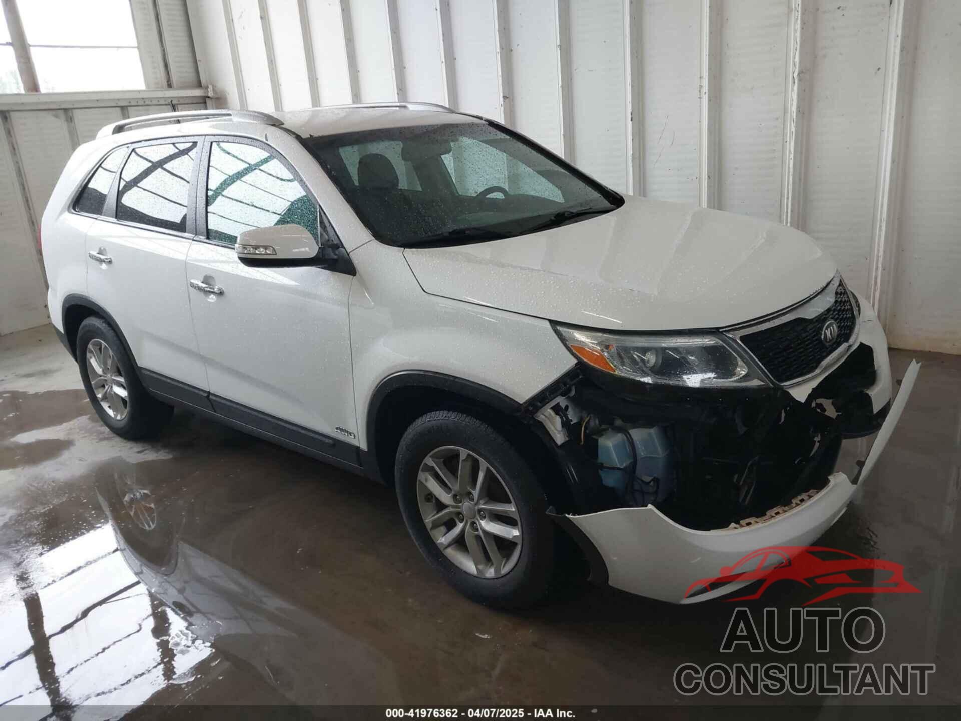 KIA SORENTO 2015 - 5XYKTCA60FG561337