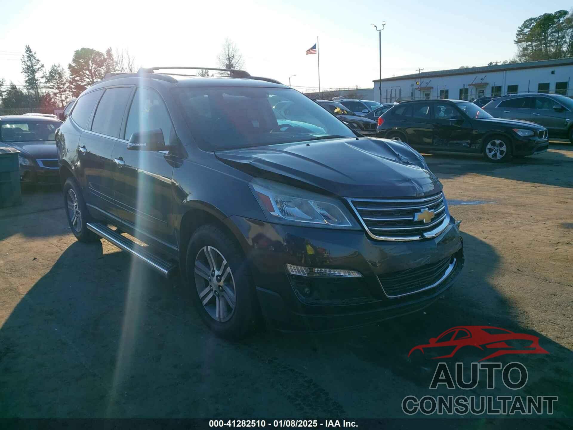 CHEVROLET TRAVERSE 2015 - 1GNKRGKDXFJ171405