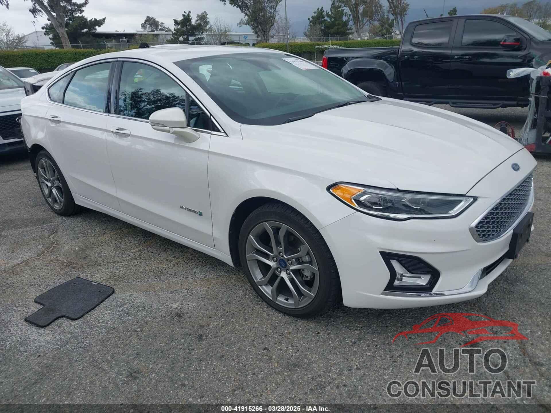 FORD FUSION HYBRID 2019 - 3FA6P0RU4KR134384