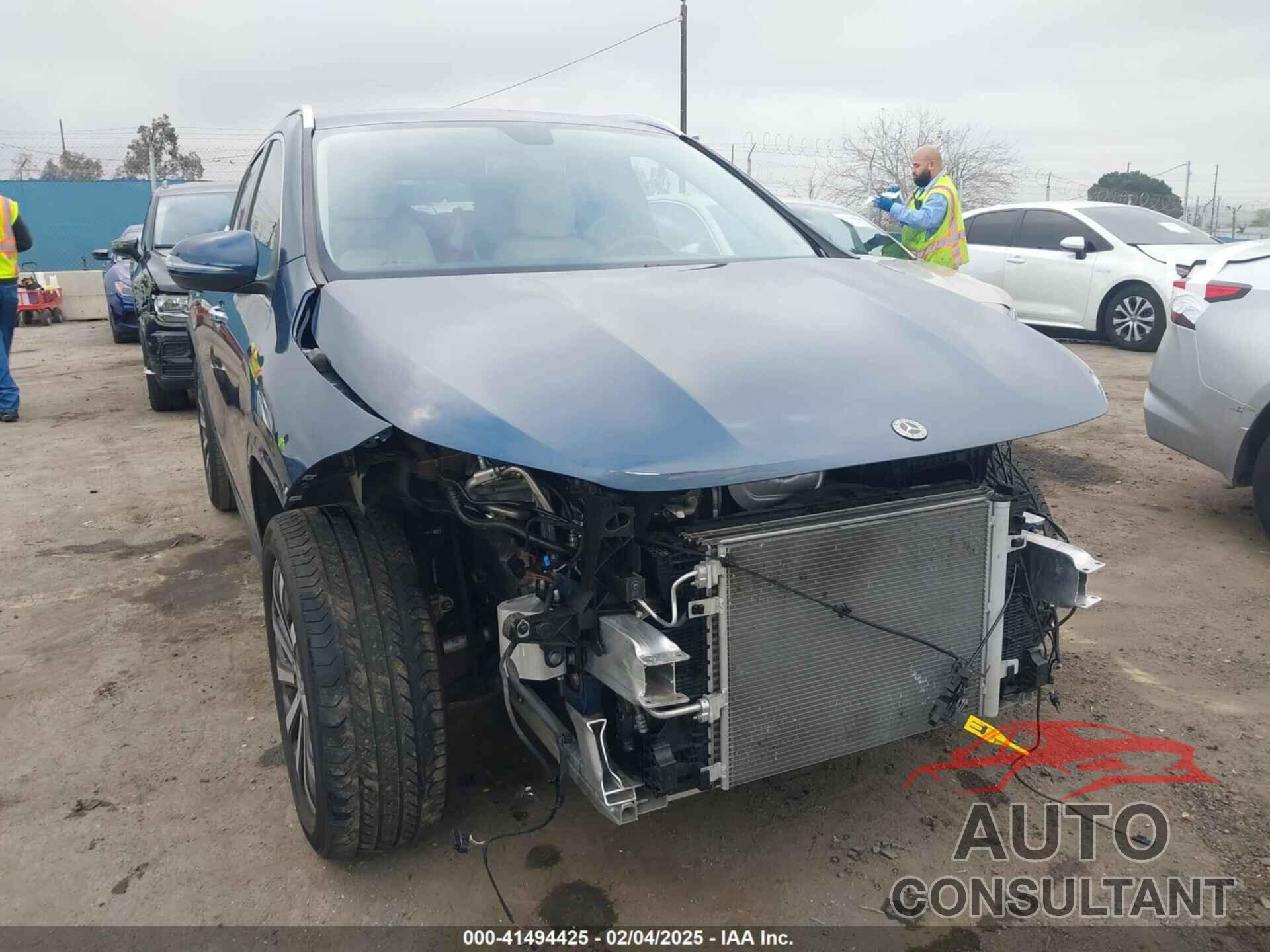 MERCEDES-BENZ GLA 250 2023 - W1N4N4GB2PJ437545