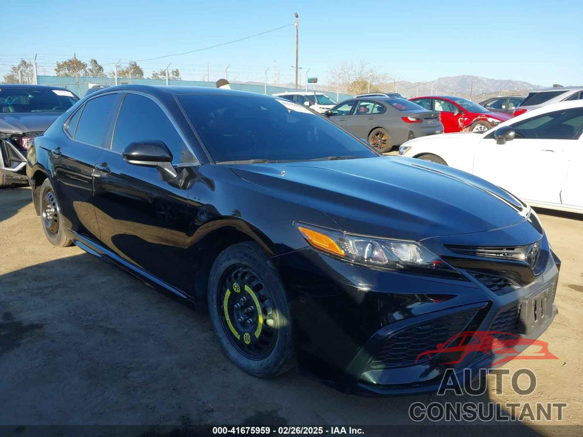 TOYOTA CAMRY 2021 - 4T1G11AK2MU477363