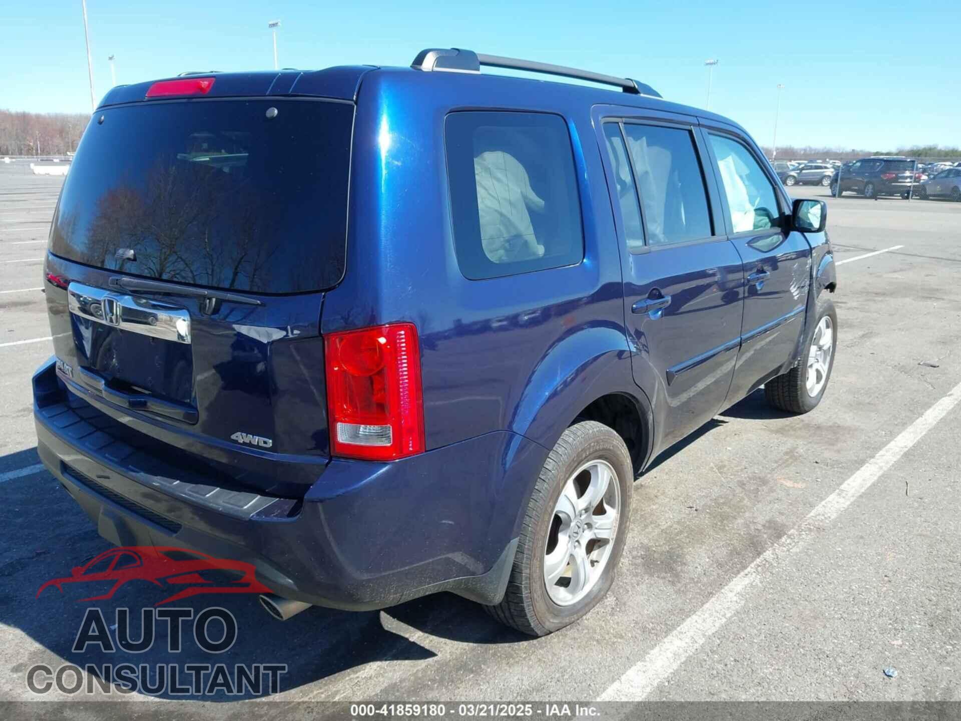 HONDA PILOT 2013 - 5FNYF4H52DB018046