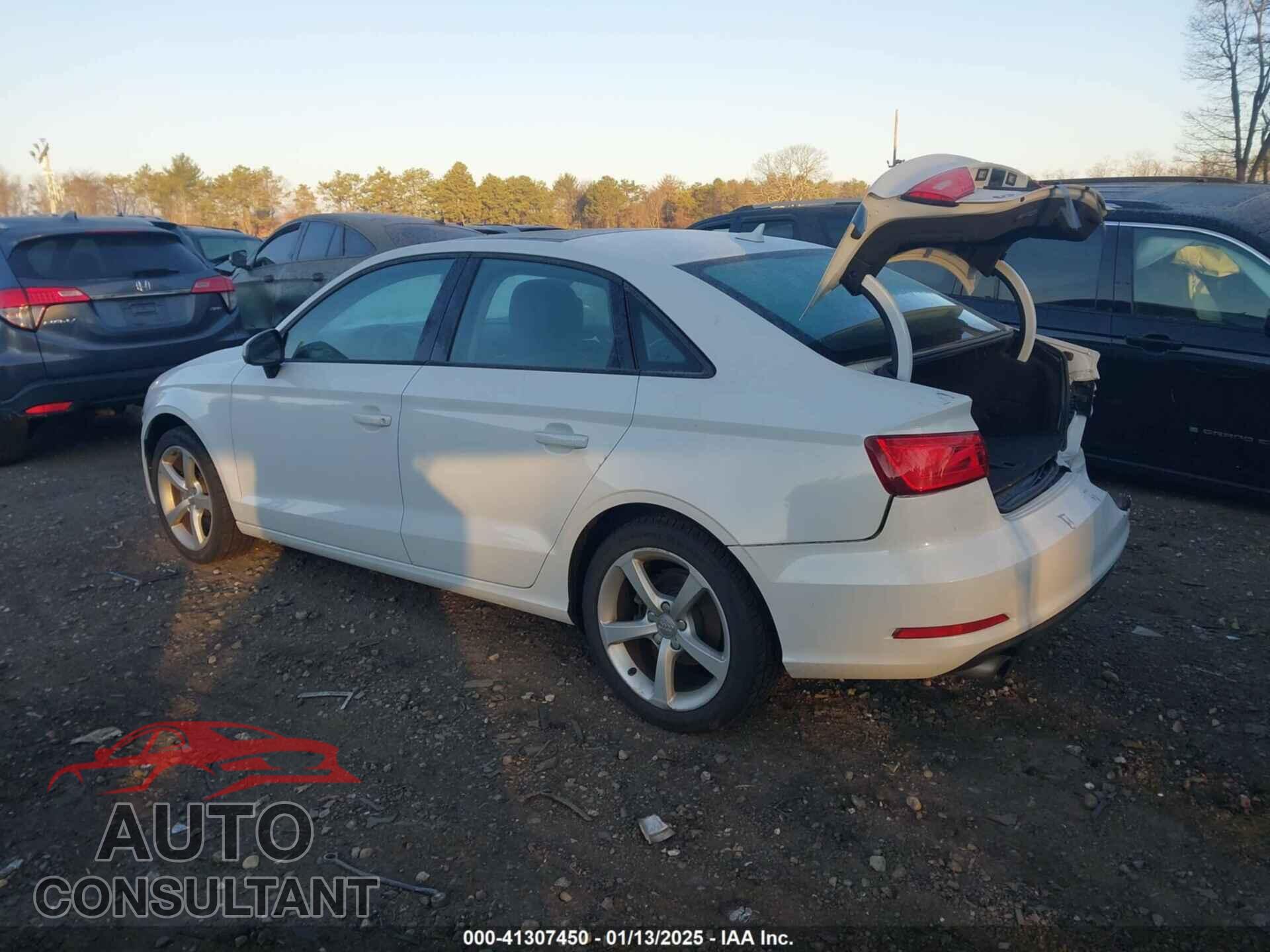 AUDI A3 2015 - WAUBFGFF0F1113765