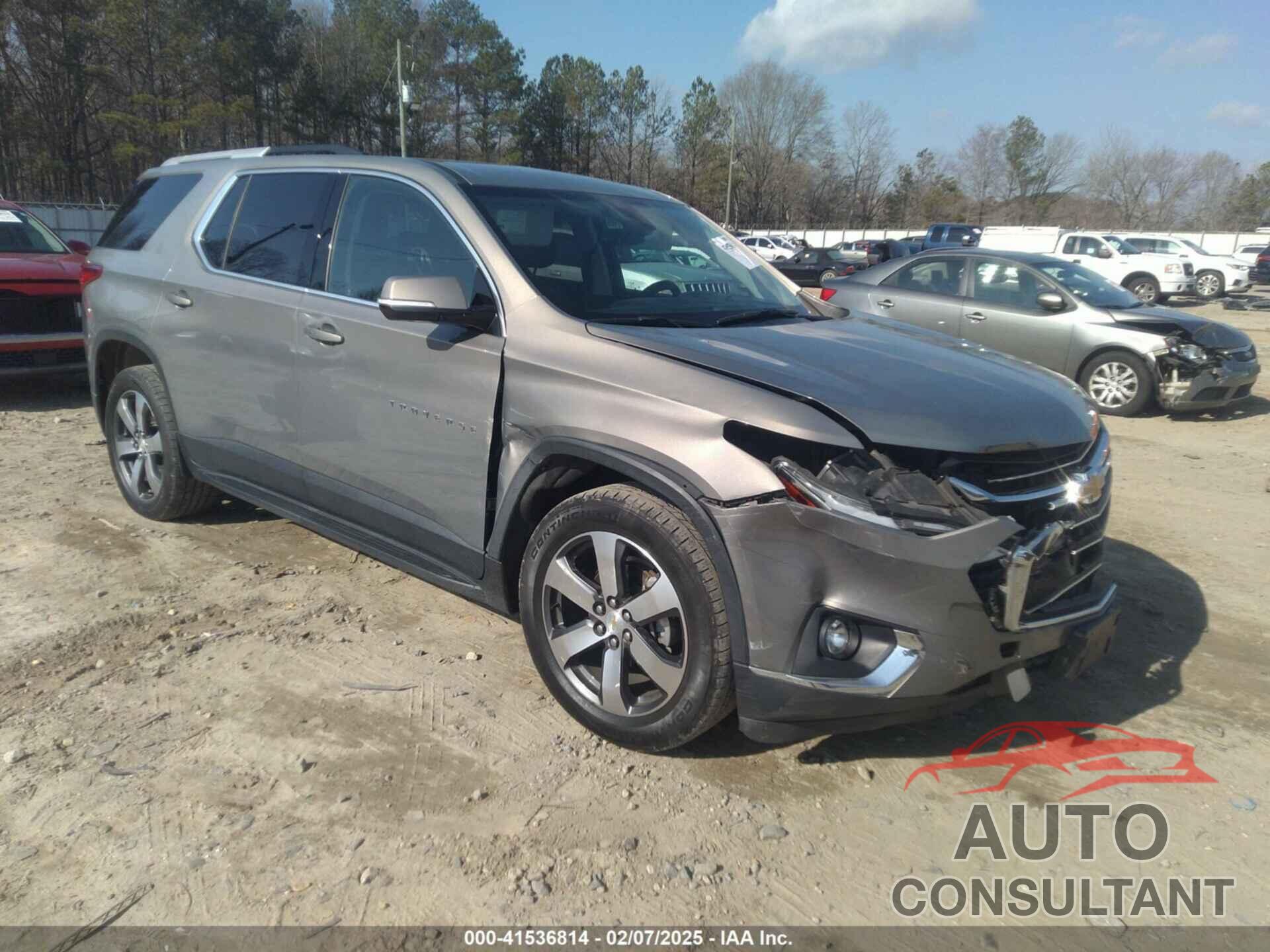 CHEVROLET TRAVERSE 2018 - 1GNERHKW2JJ188454