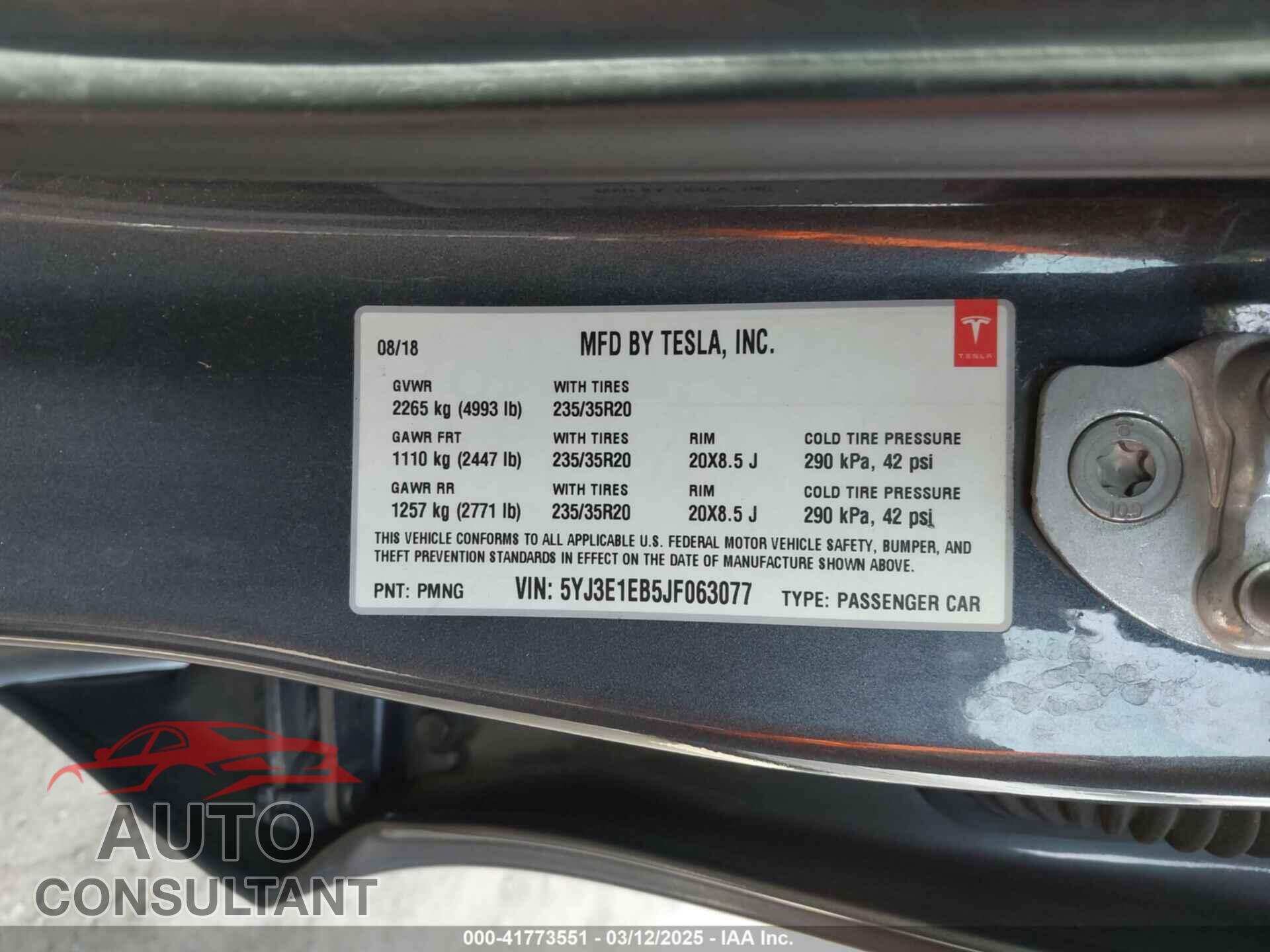 TESLA MODEL 3 2018 - 5YJ3E1EB5JF063077