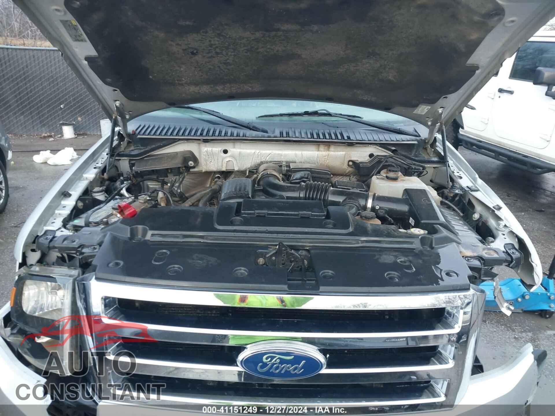 FORD EXPEDITION 2012 - 1FMJU2A52CEF20525