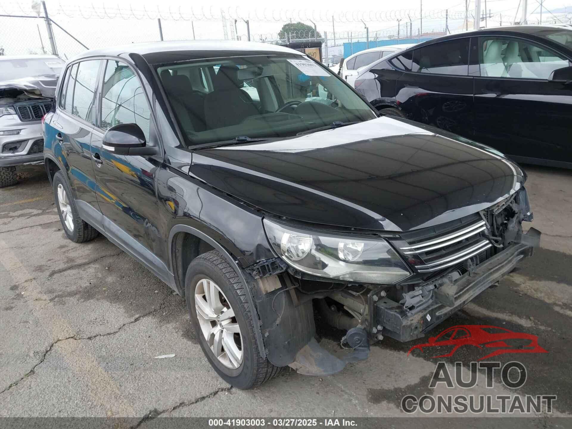 VOLKSWAGEN TIGUAN 2013 - WVGAV3AX2DW583740